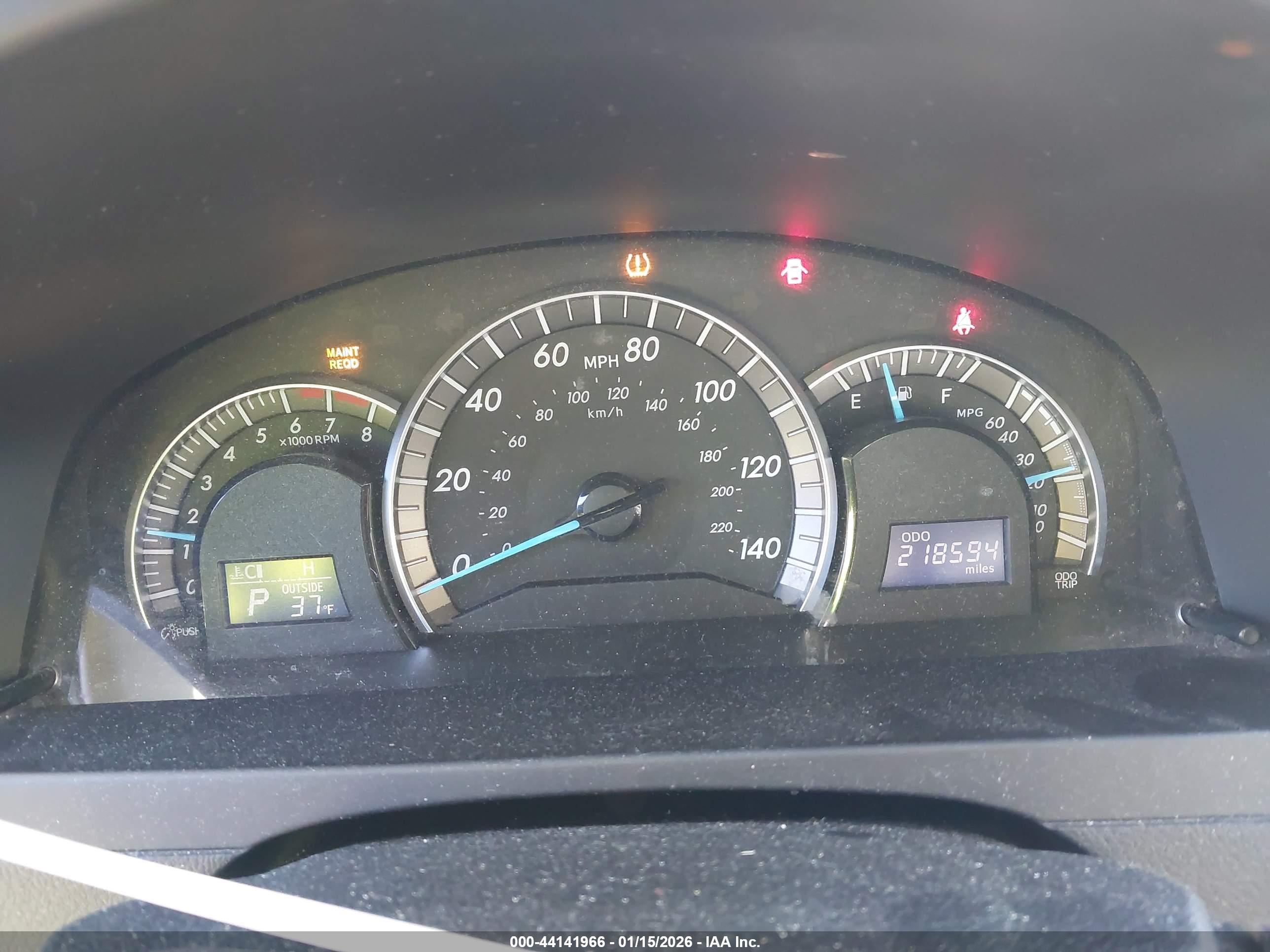 TOYOTA CAMRY image 7