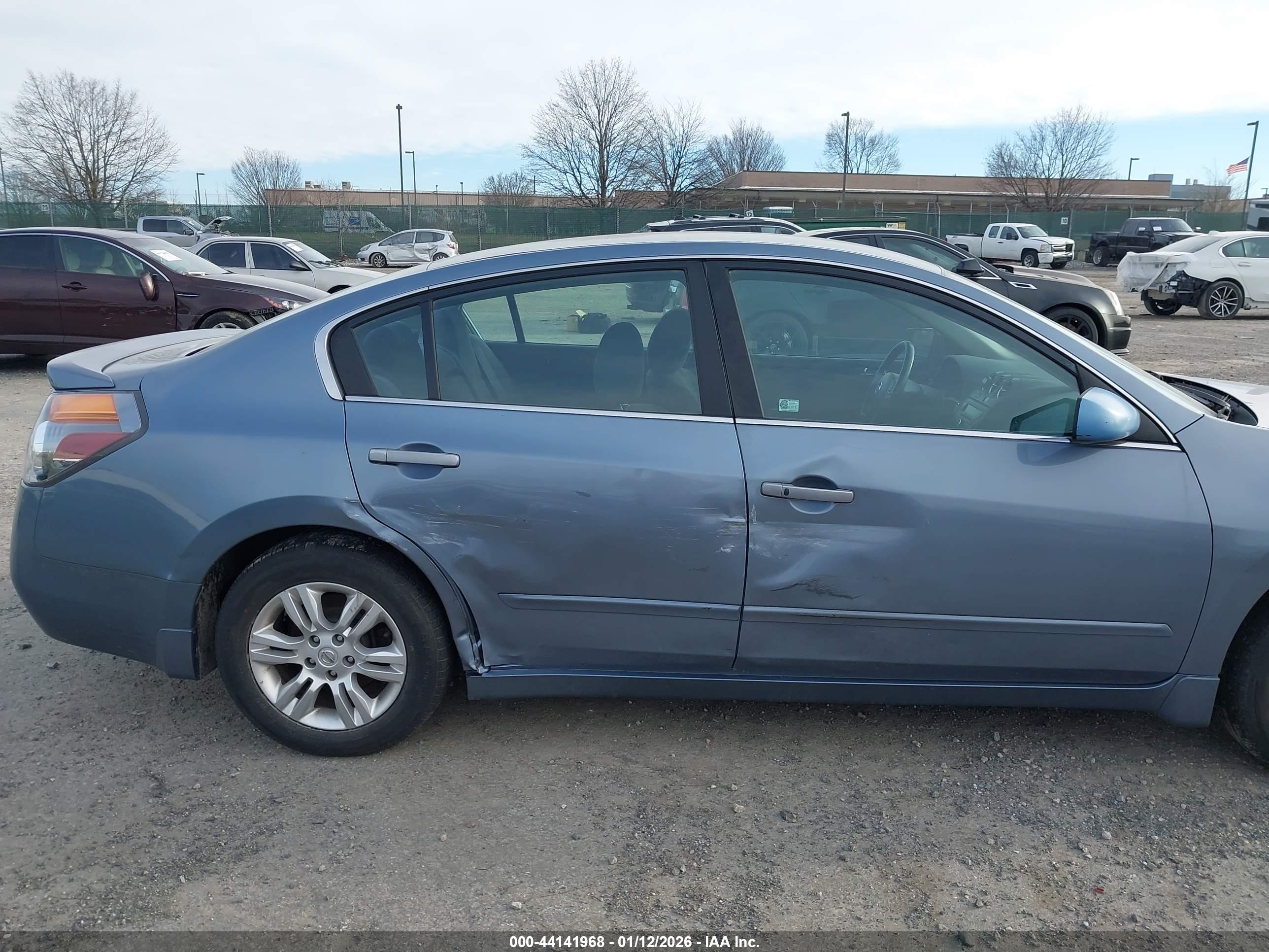 NISSAN ALTIMA image 6