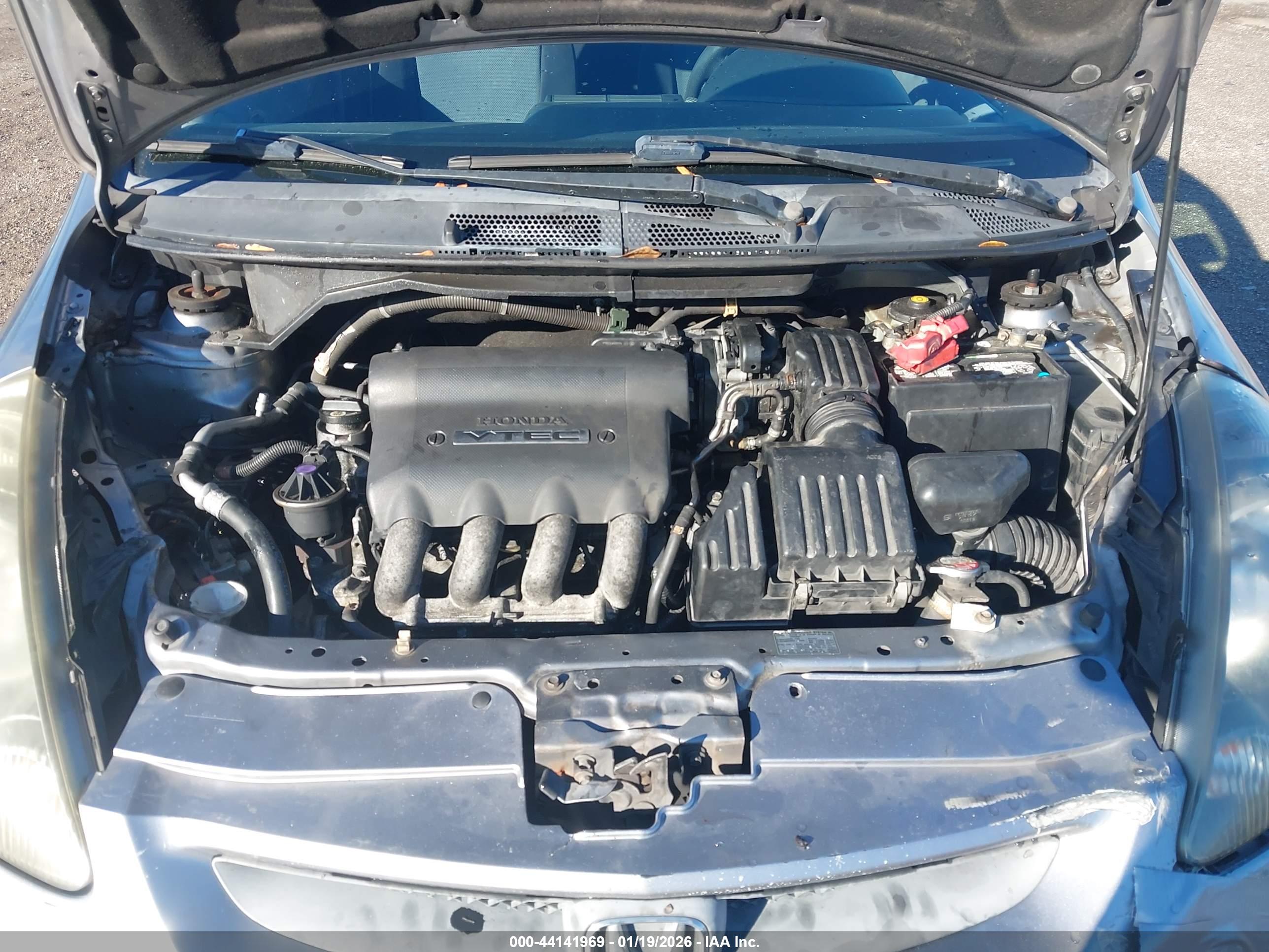 HONDA FIT image 10