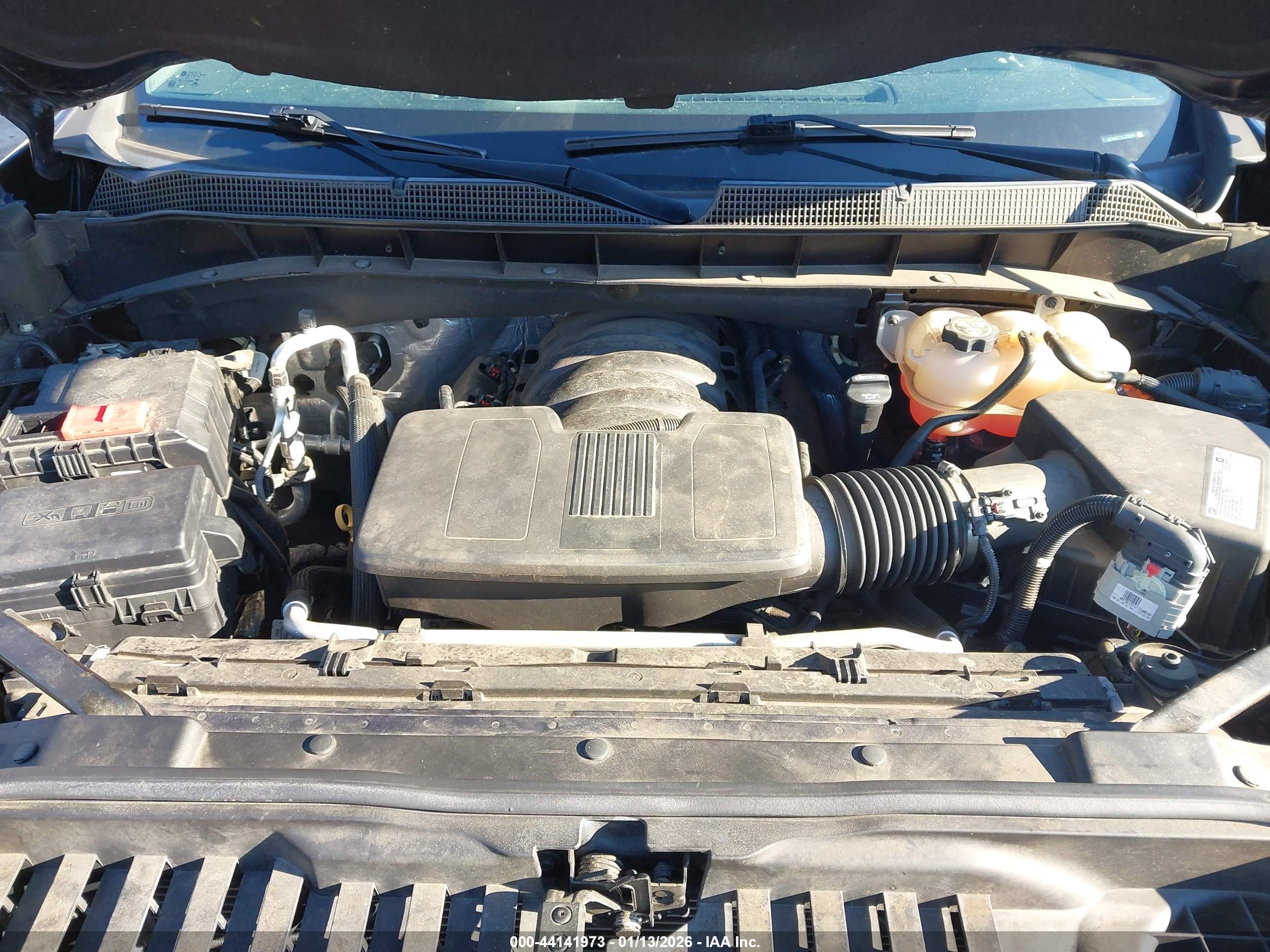 CHEVROLET SILVERADO image 10