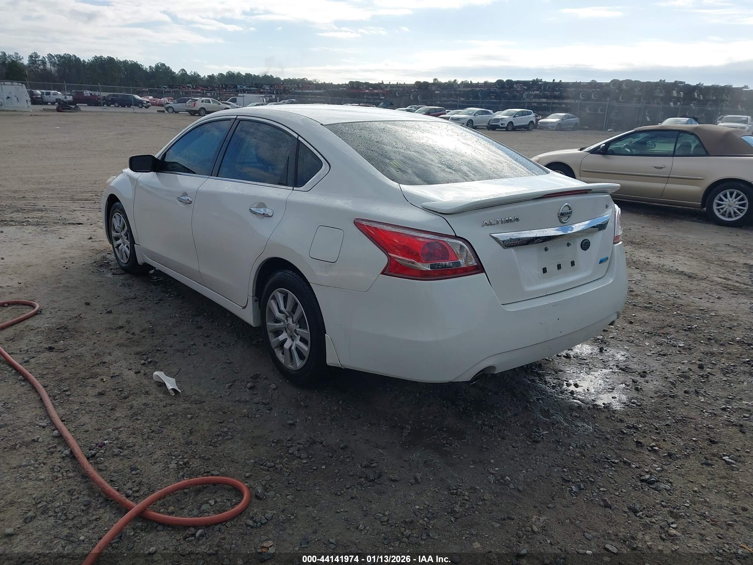 NISSAN ALTIMA image 3