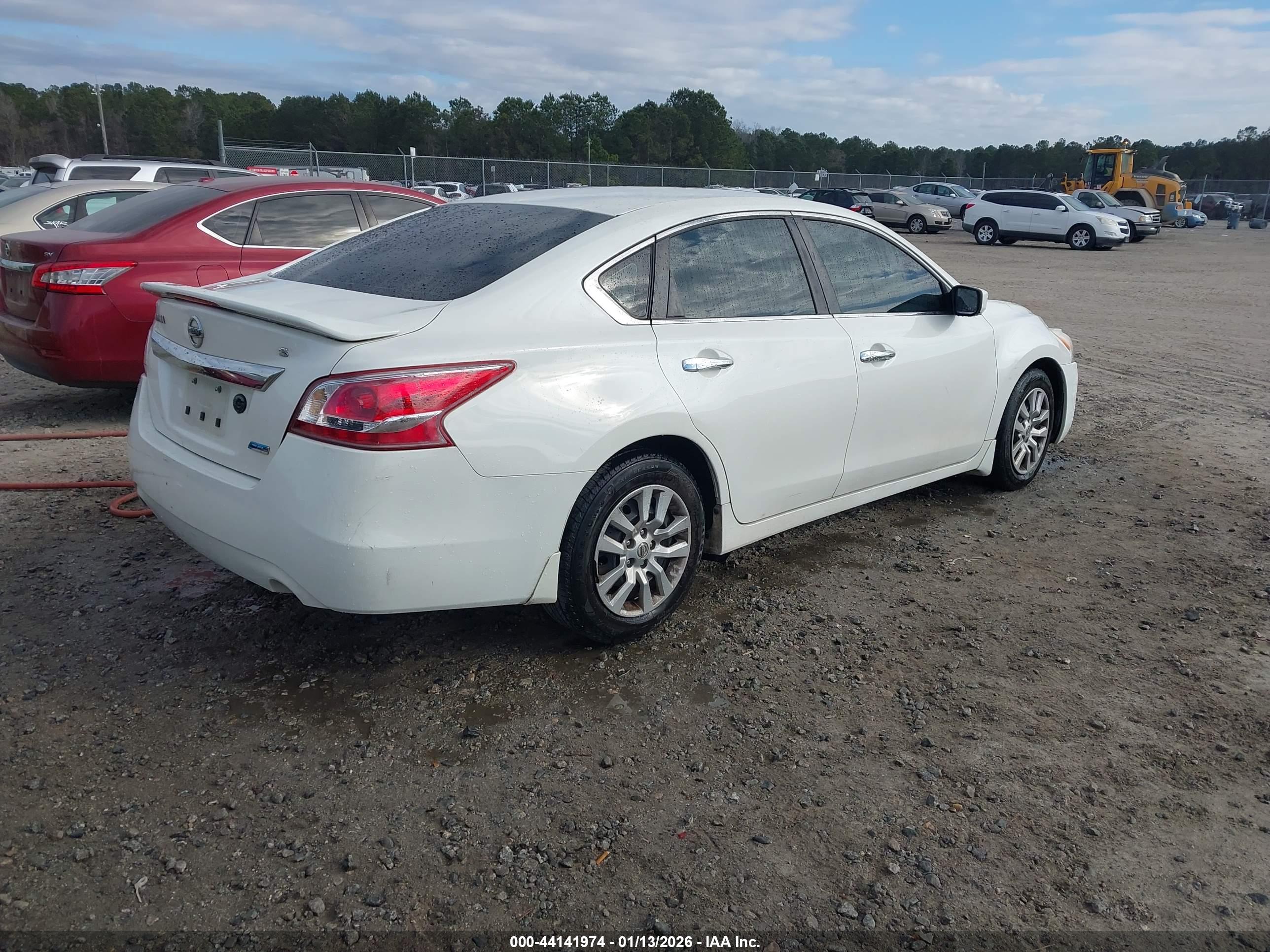 NISSAN ALTIMA image 4