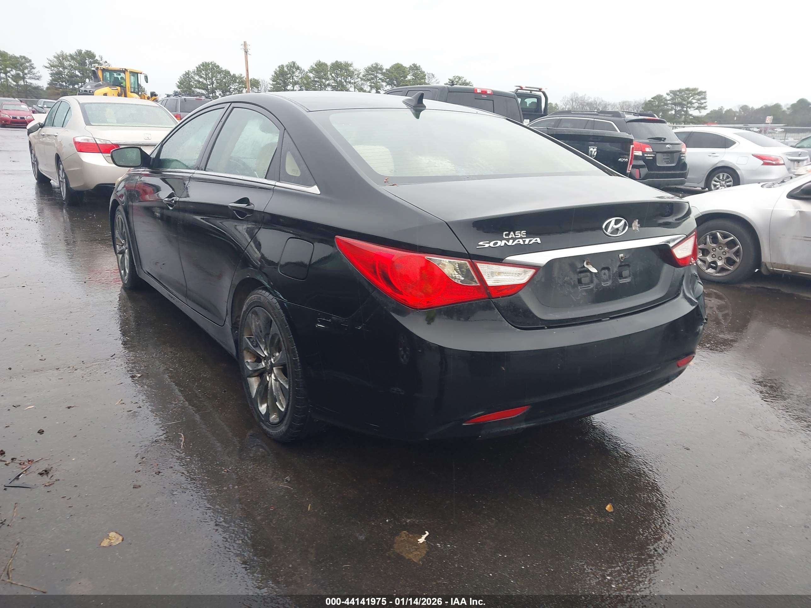 HYUNDAI SONATA image 3