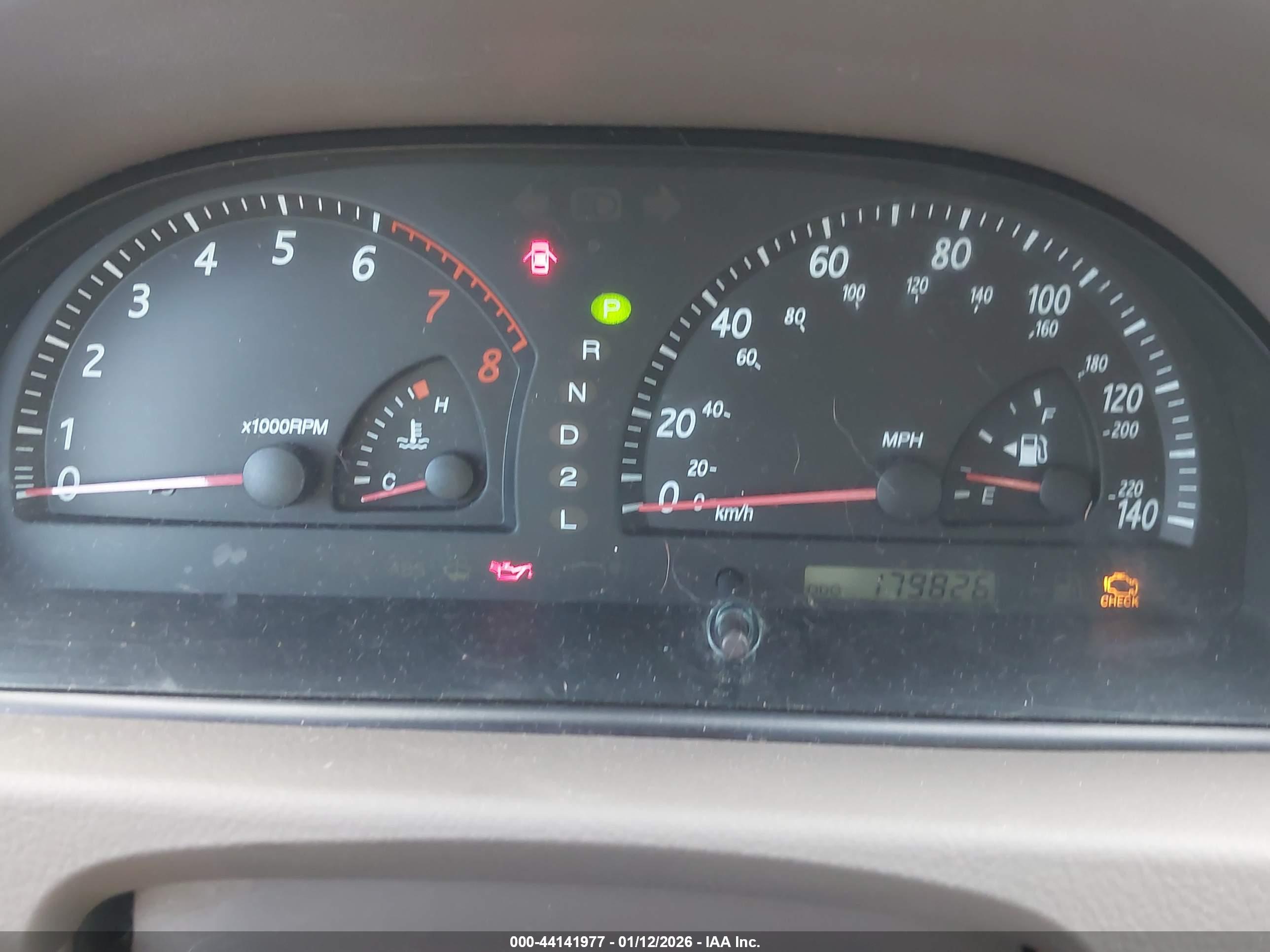 TOYOTA CAMRY image 7