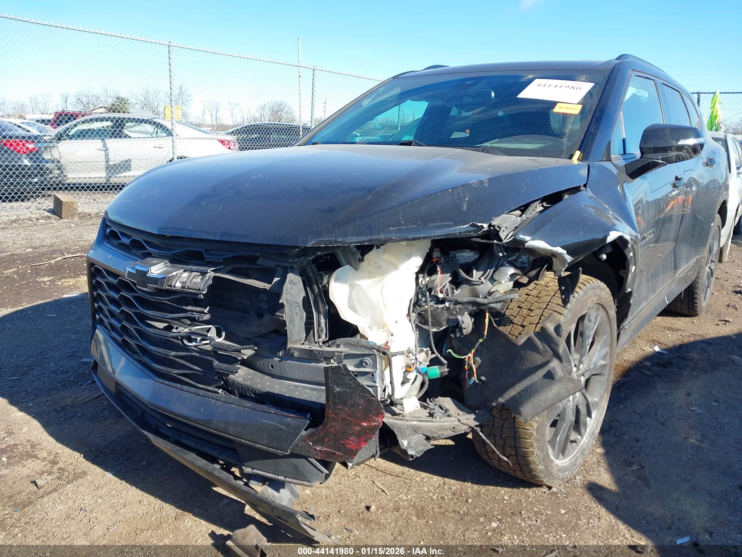 CHEVROLET BLAZER image 6