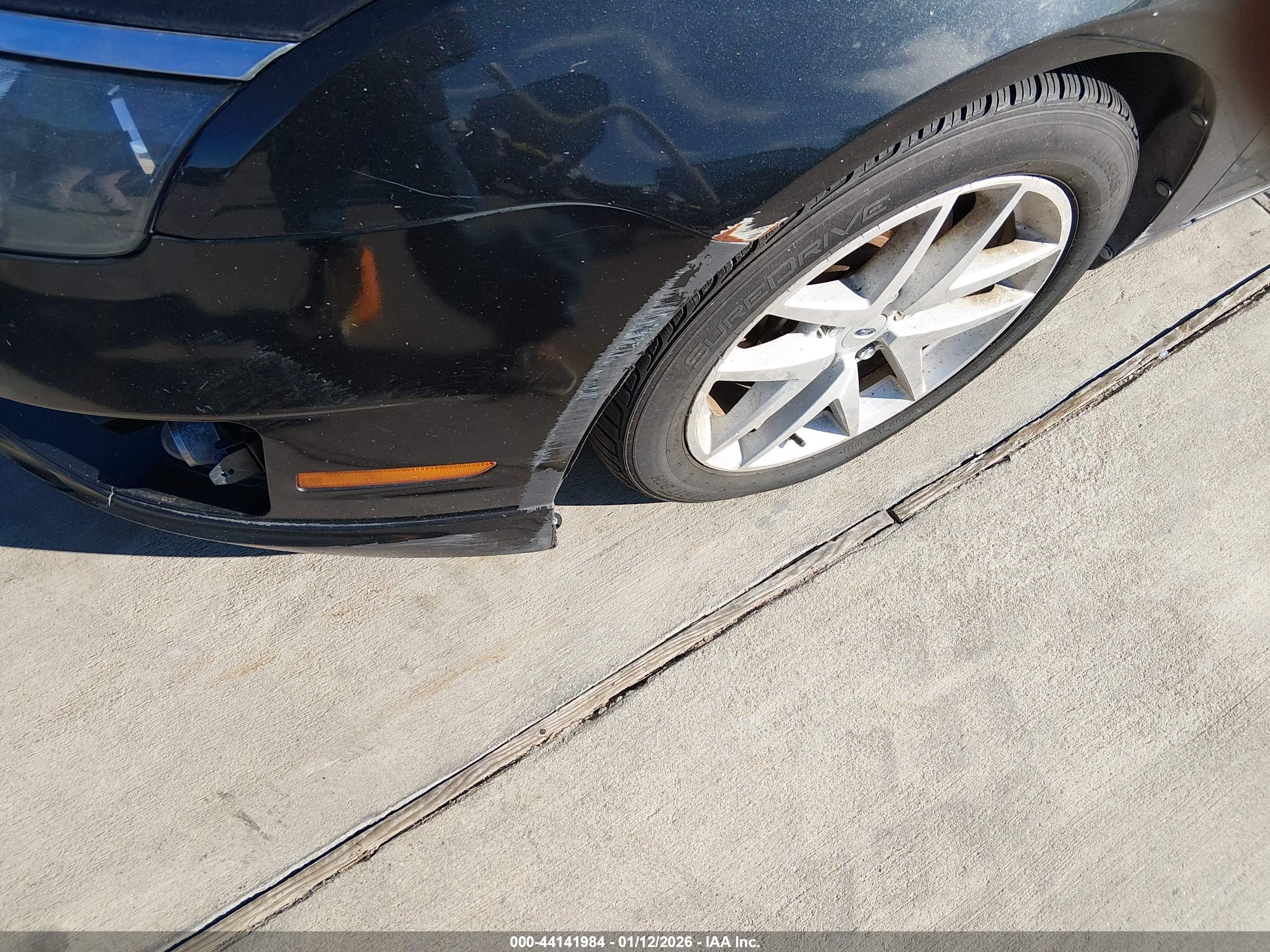 FORD FUSION image 6