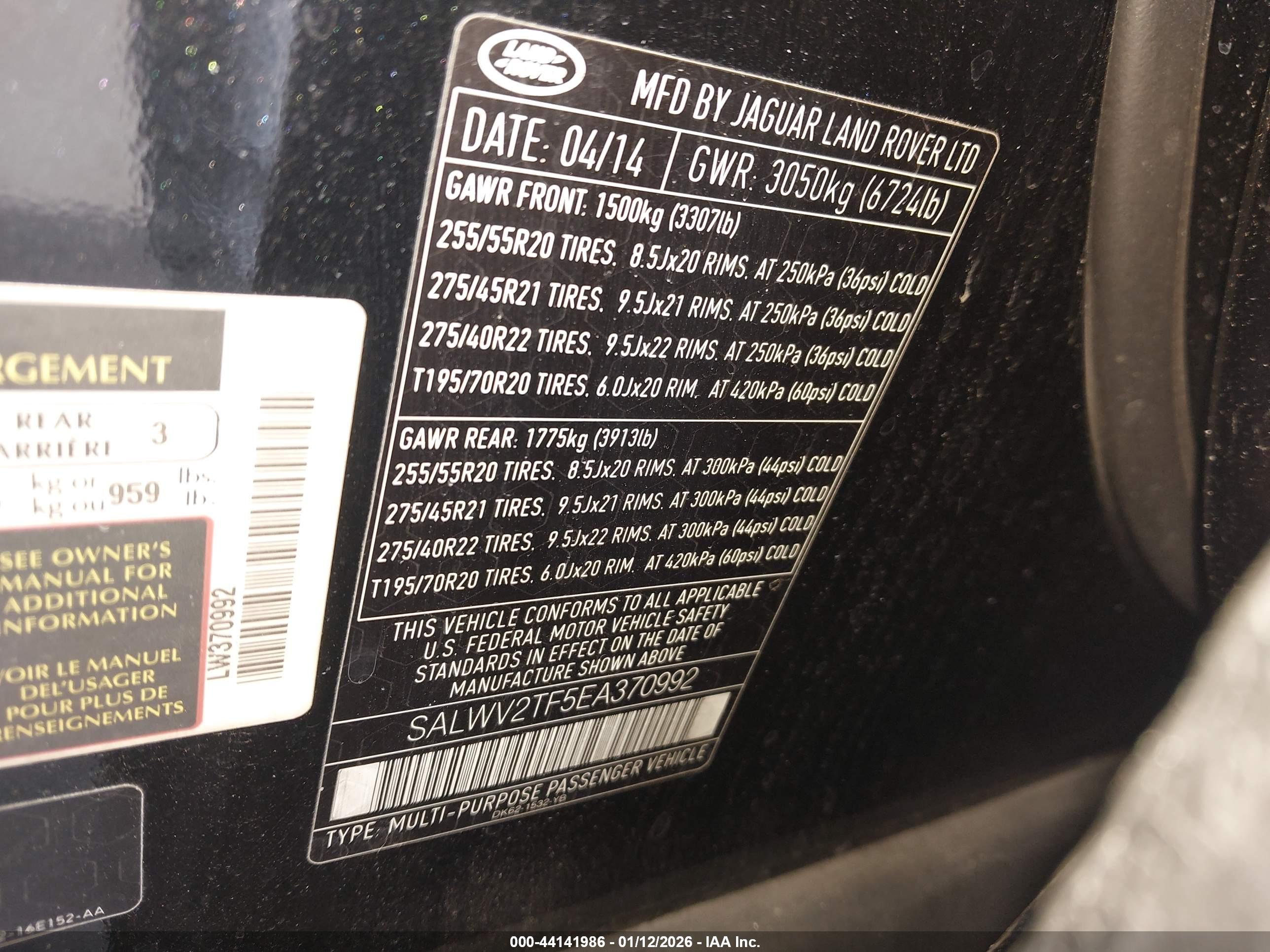 LAND ROVER image 9