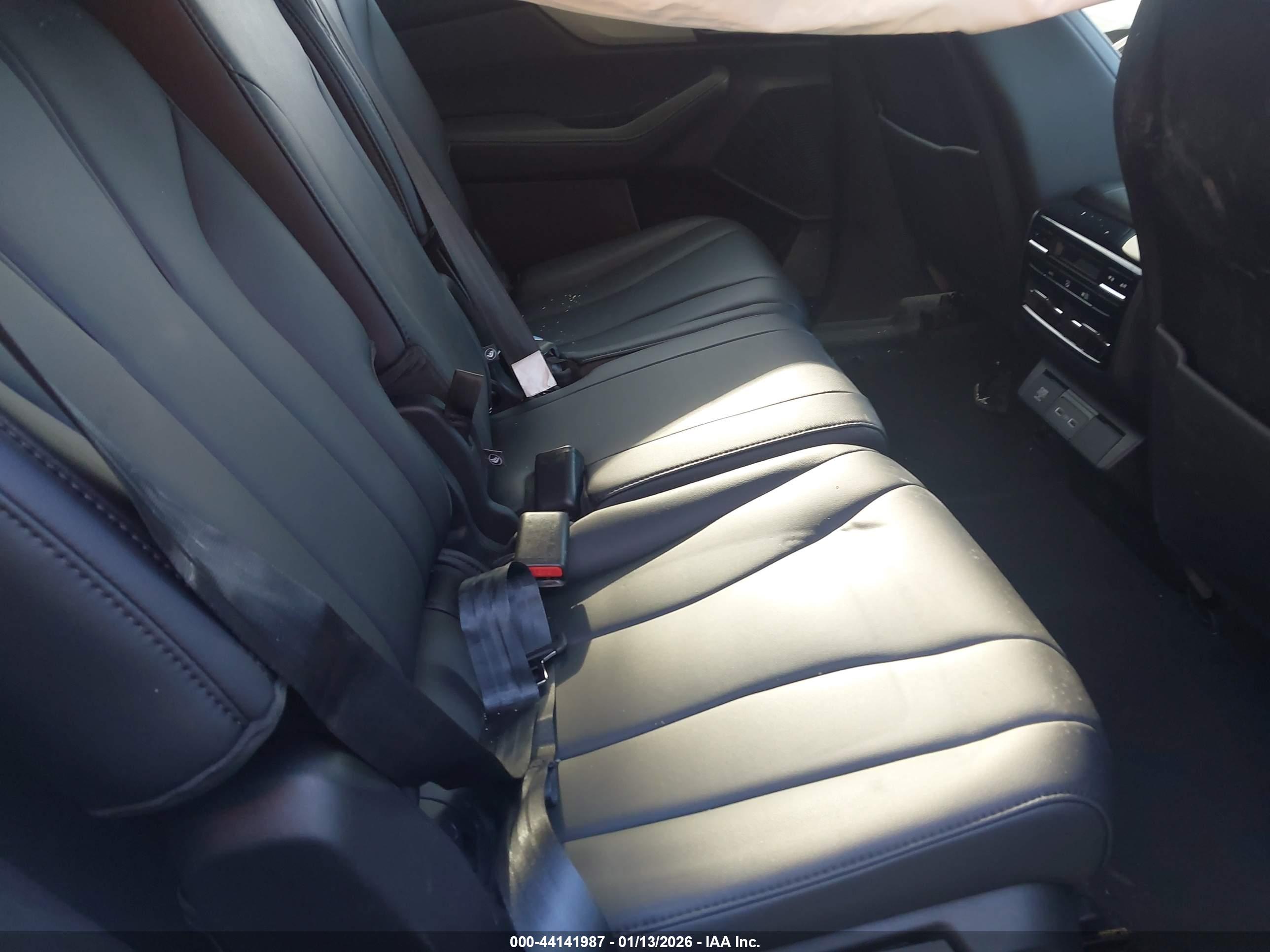 ACURA MDX image 8