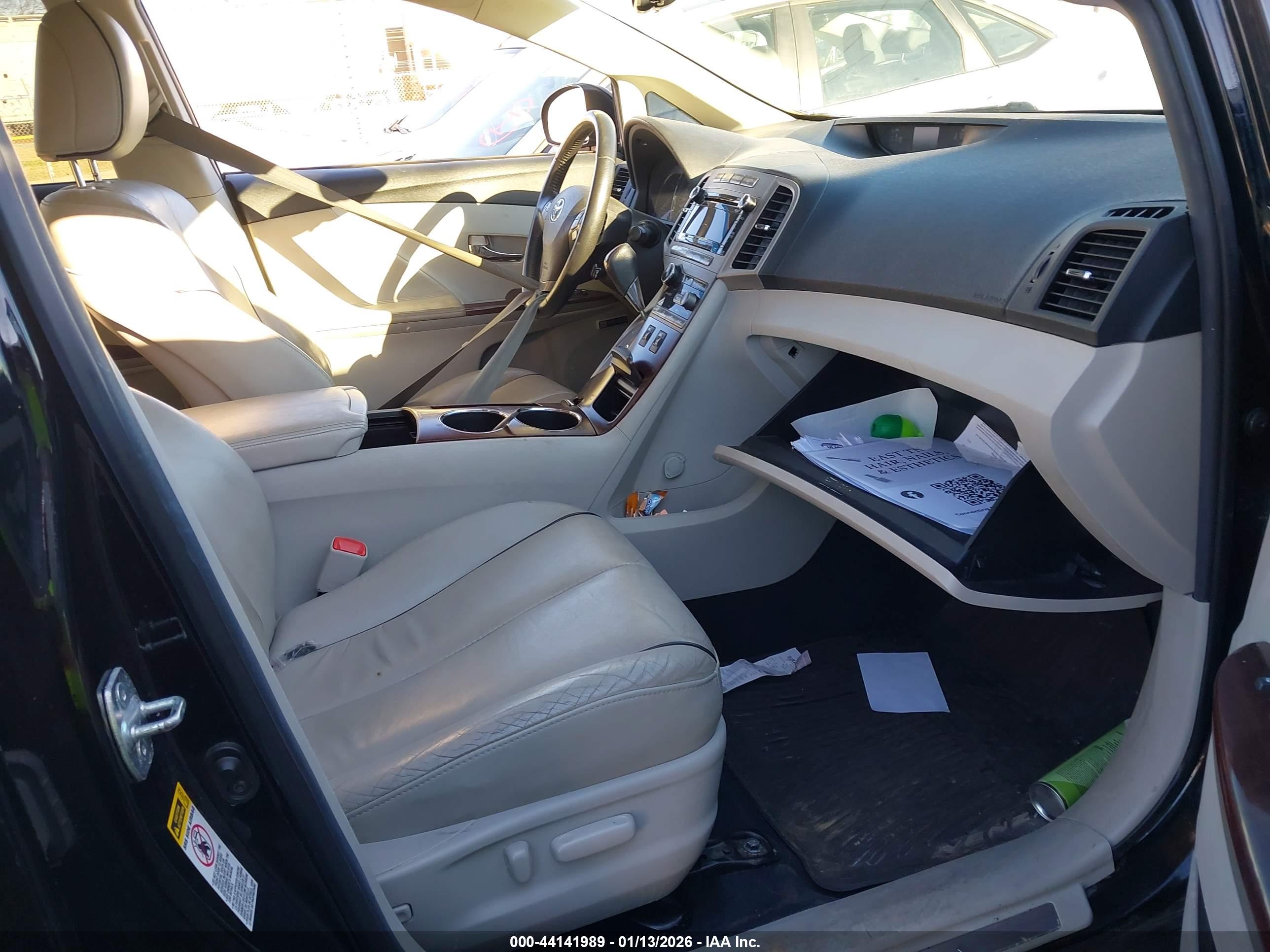 TOYOTA VENZA image 5