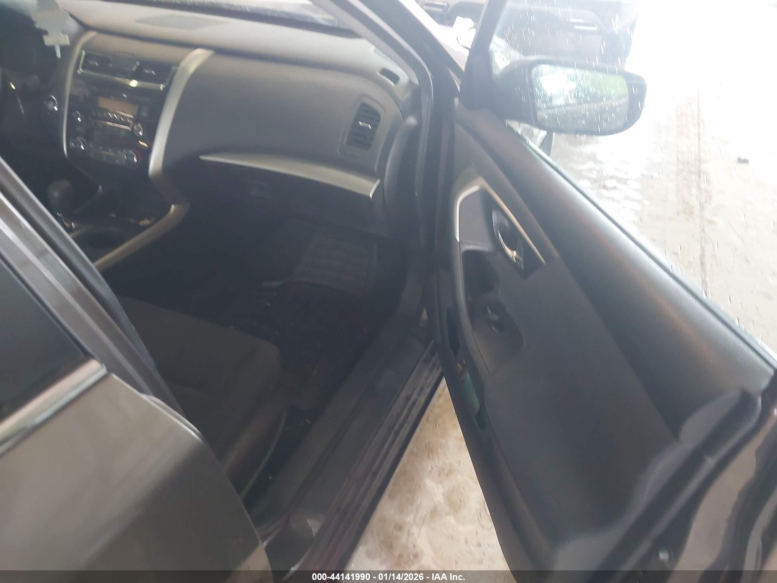 NISSAN ALTIMA image 5