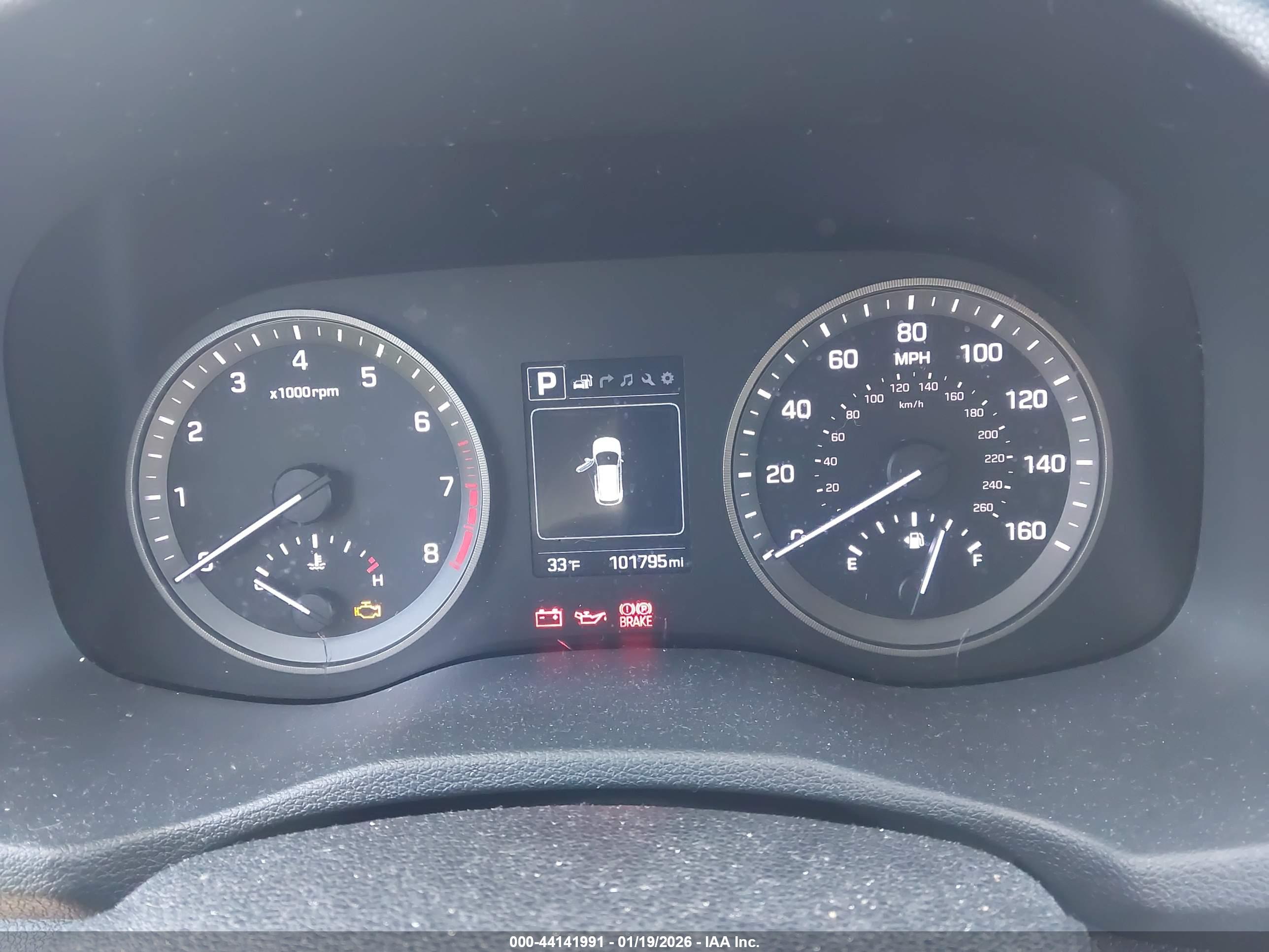 HYUNDAI TUCSON image 7