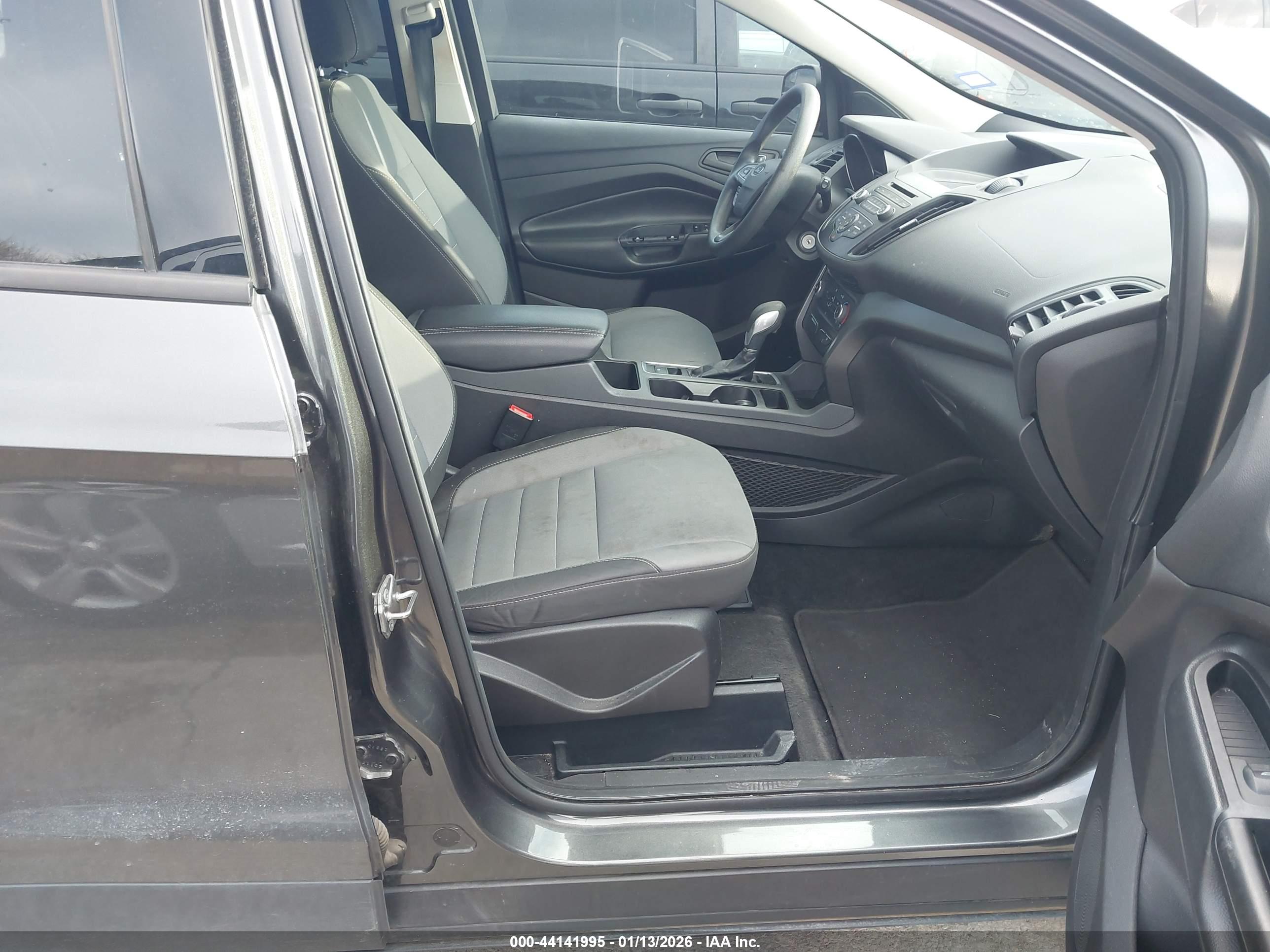 FORD ESCAPE image 5