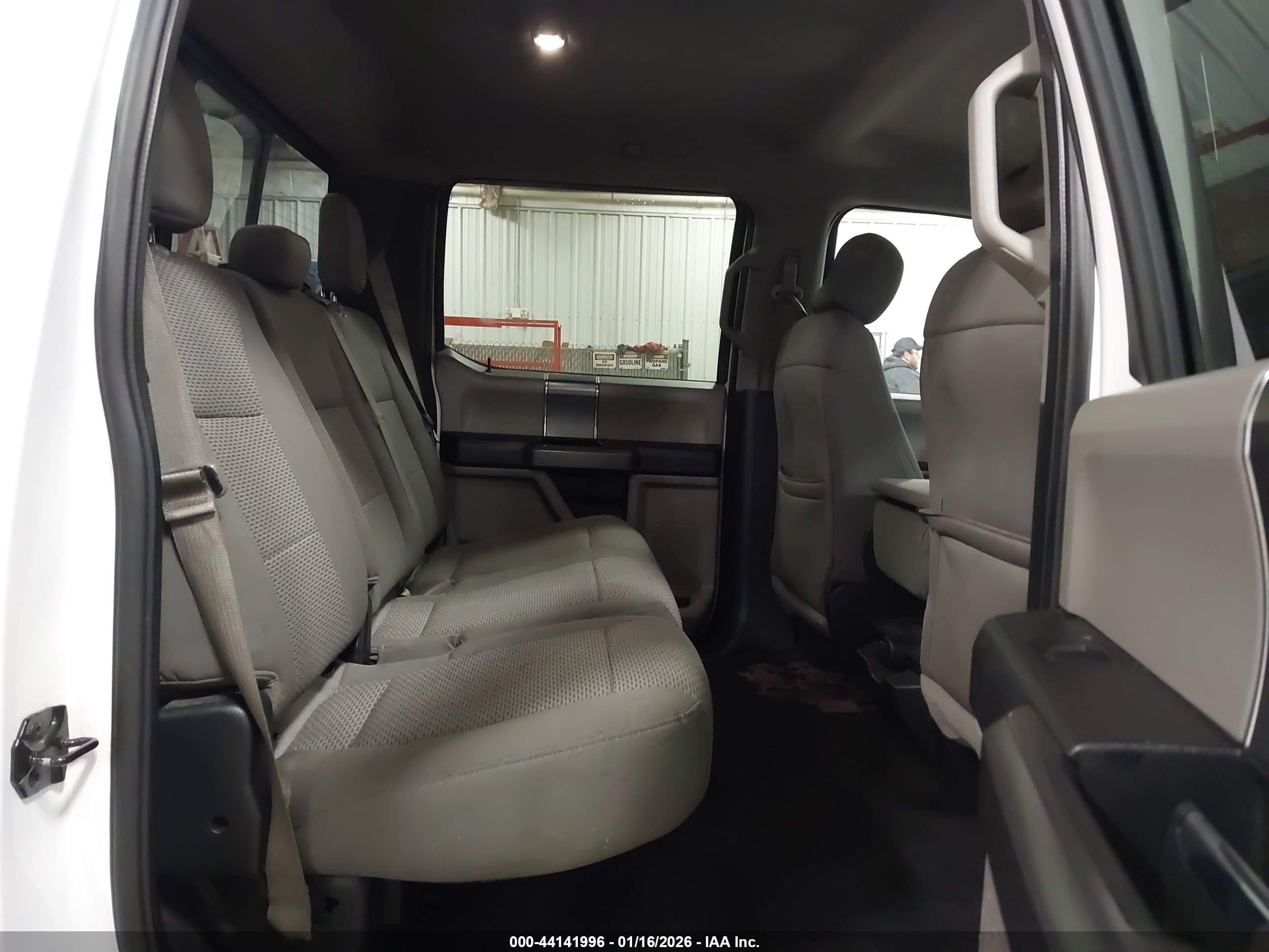 FORD F-150 image 8