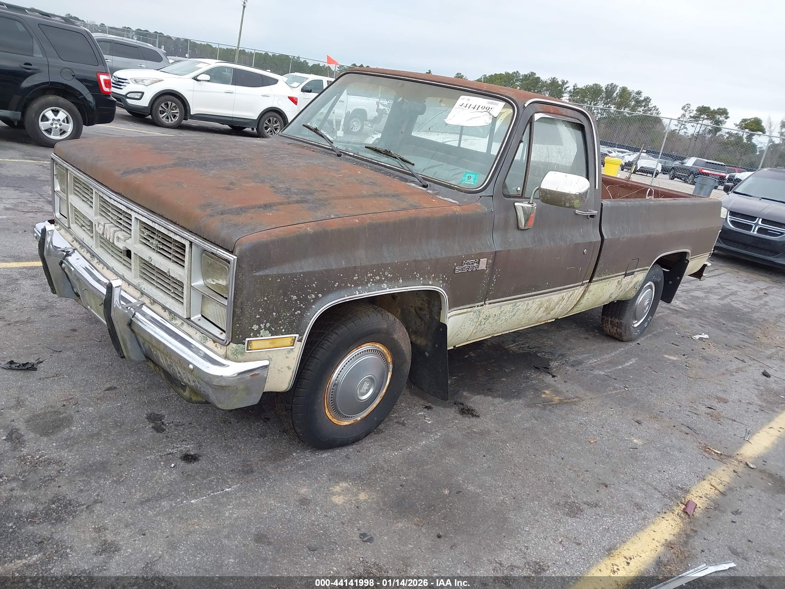 GMC C1500 image 2