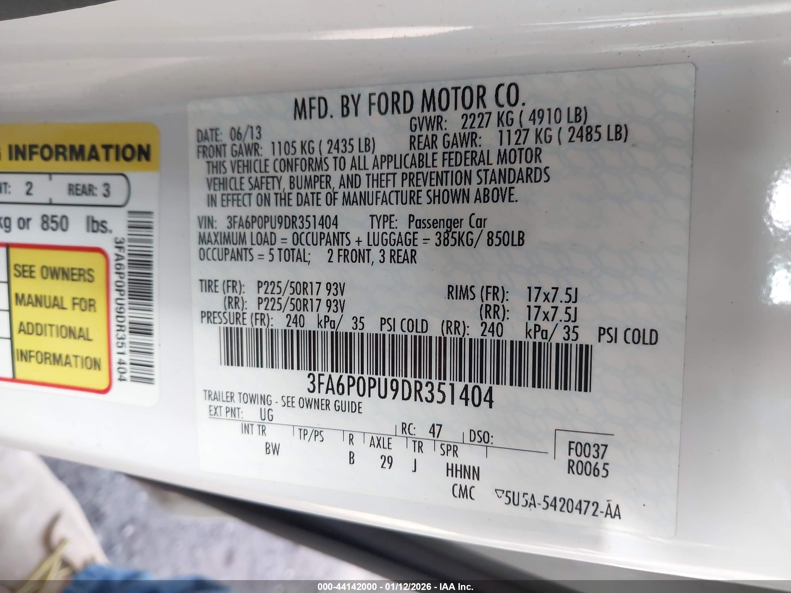 FORD FUSION image 9