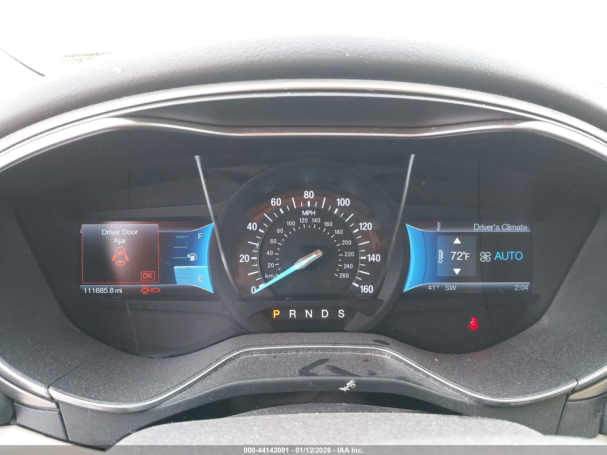 FORD FUSION image 7