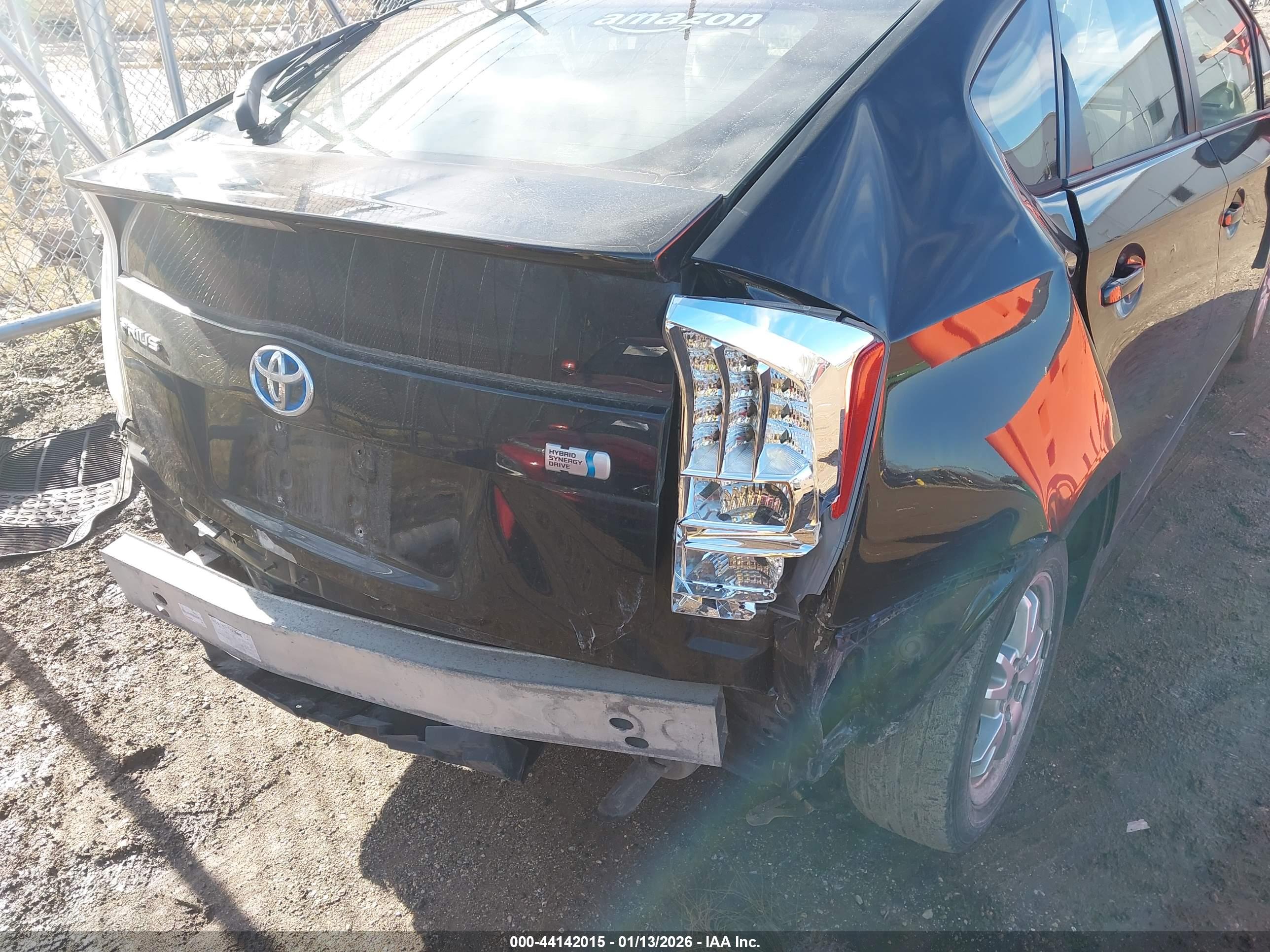 TOYOTA PRIUS image 6