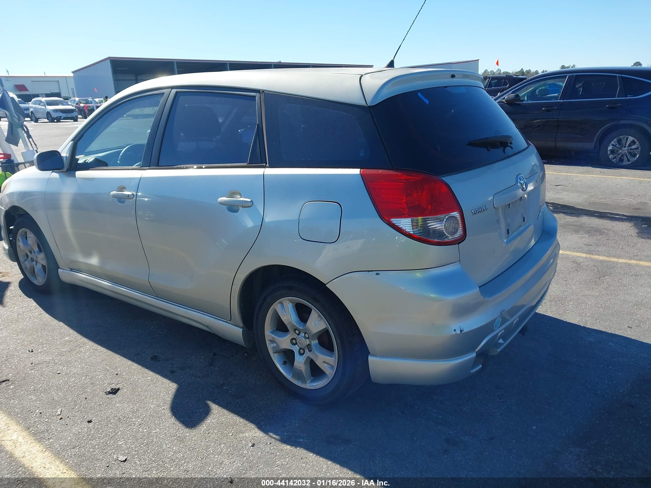 TOYOTA MATRIX image 3