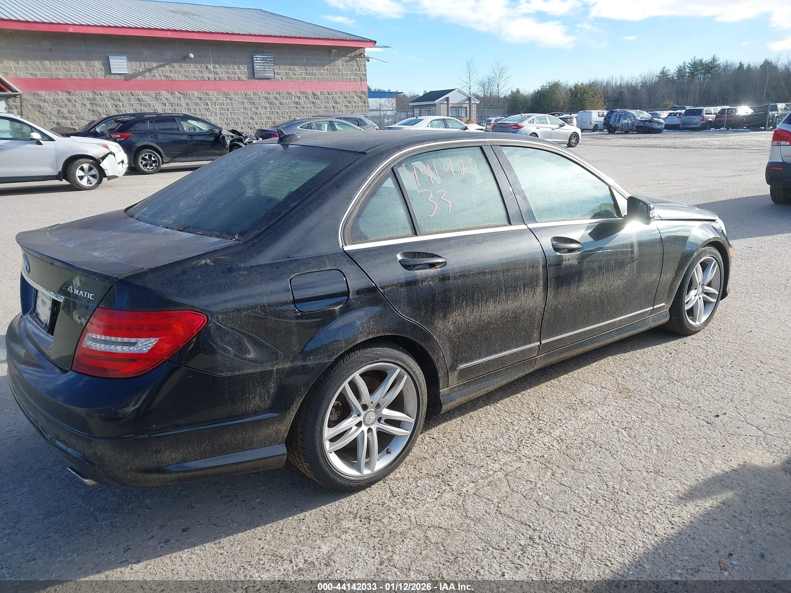 MERCEDES-BENZ C image 4