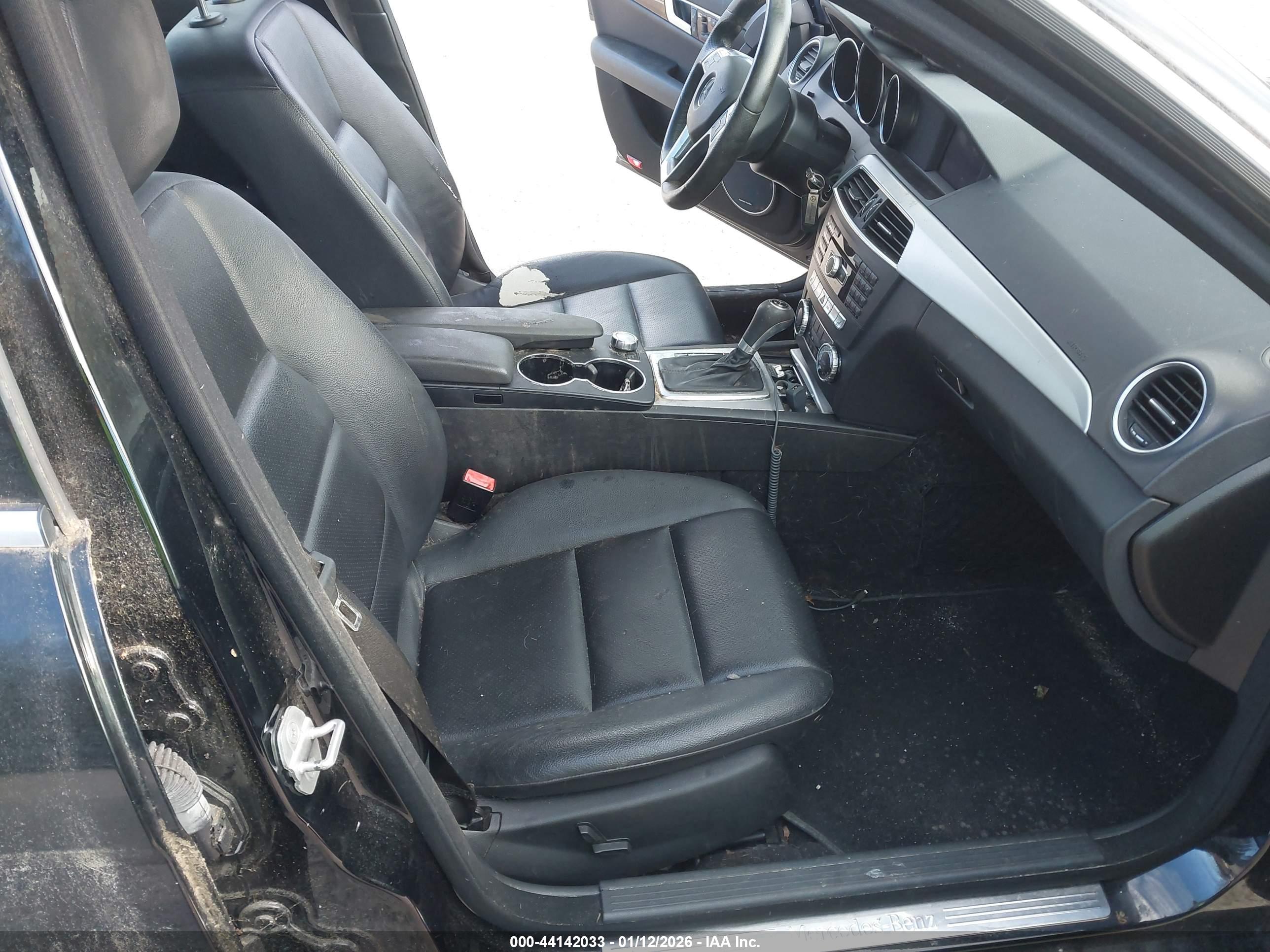 MERCEDES-BENZ C image 5