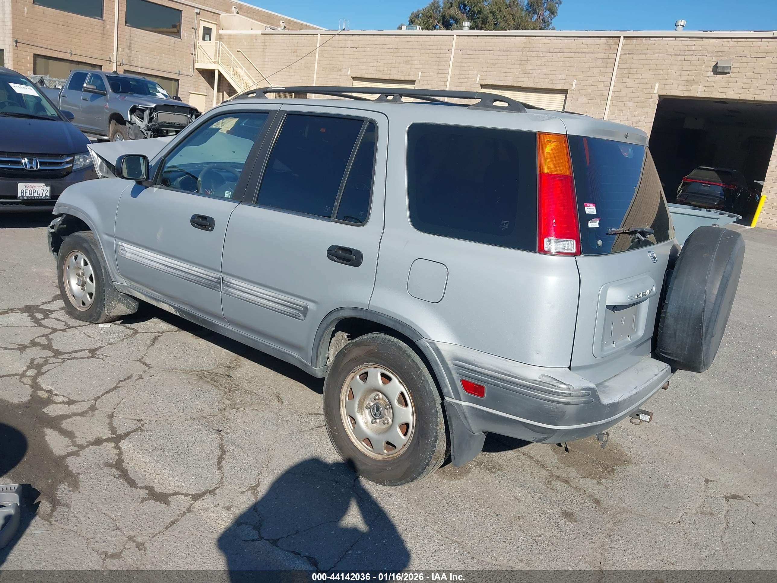 HONDA CR-V image 3