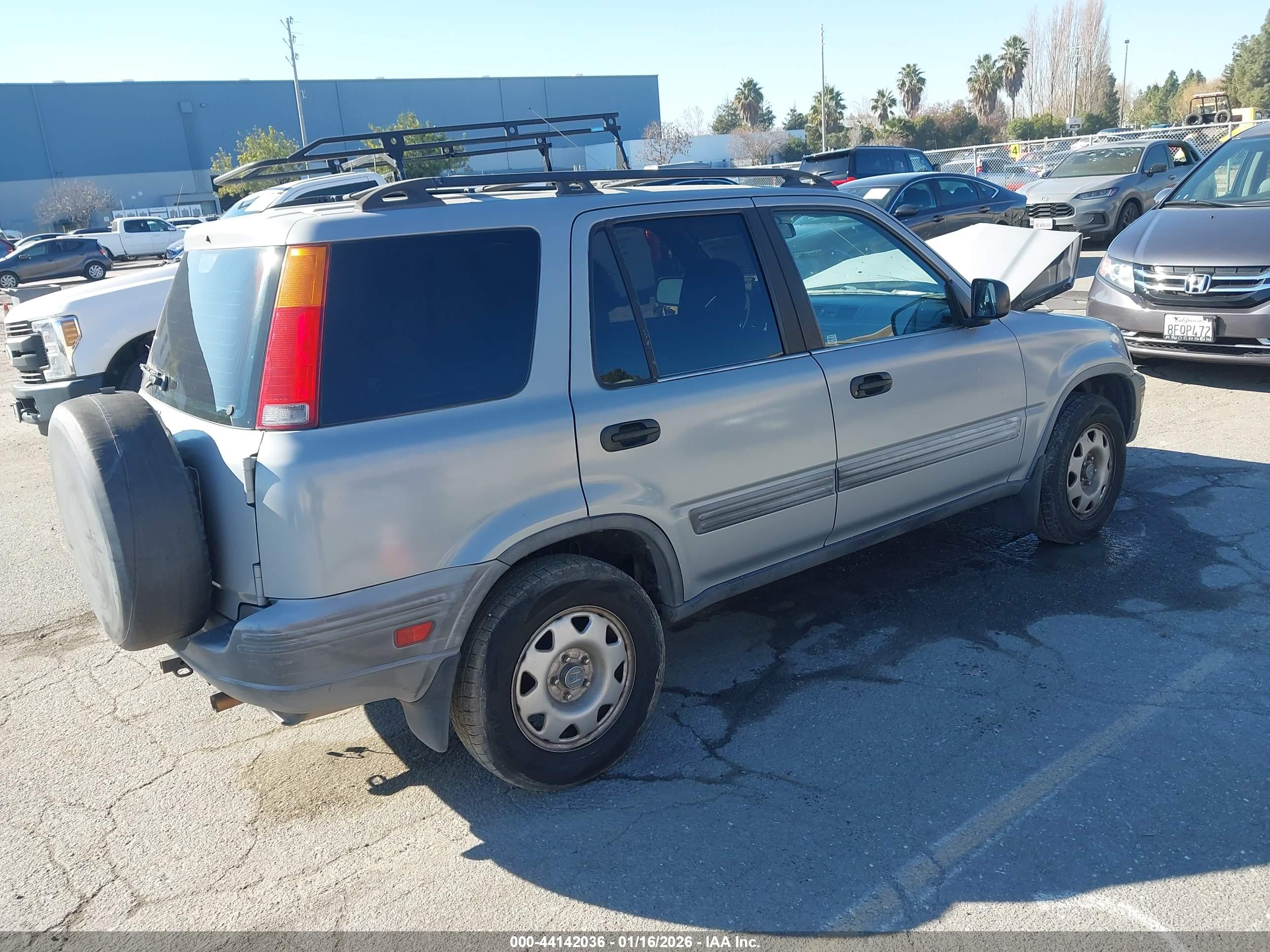 HONDA CR-V image 4