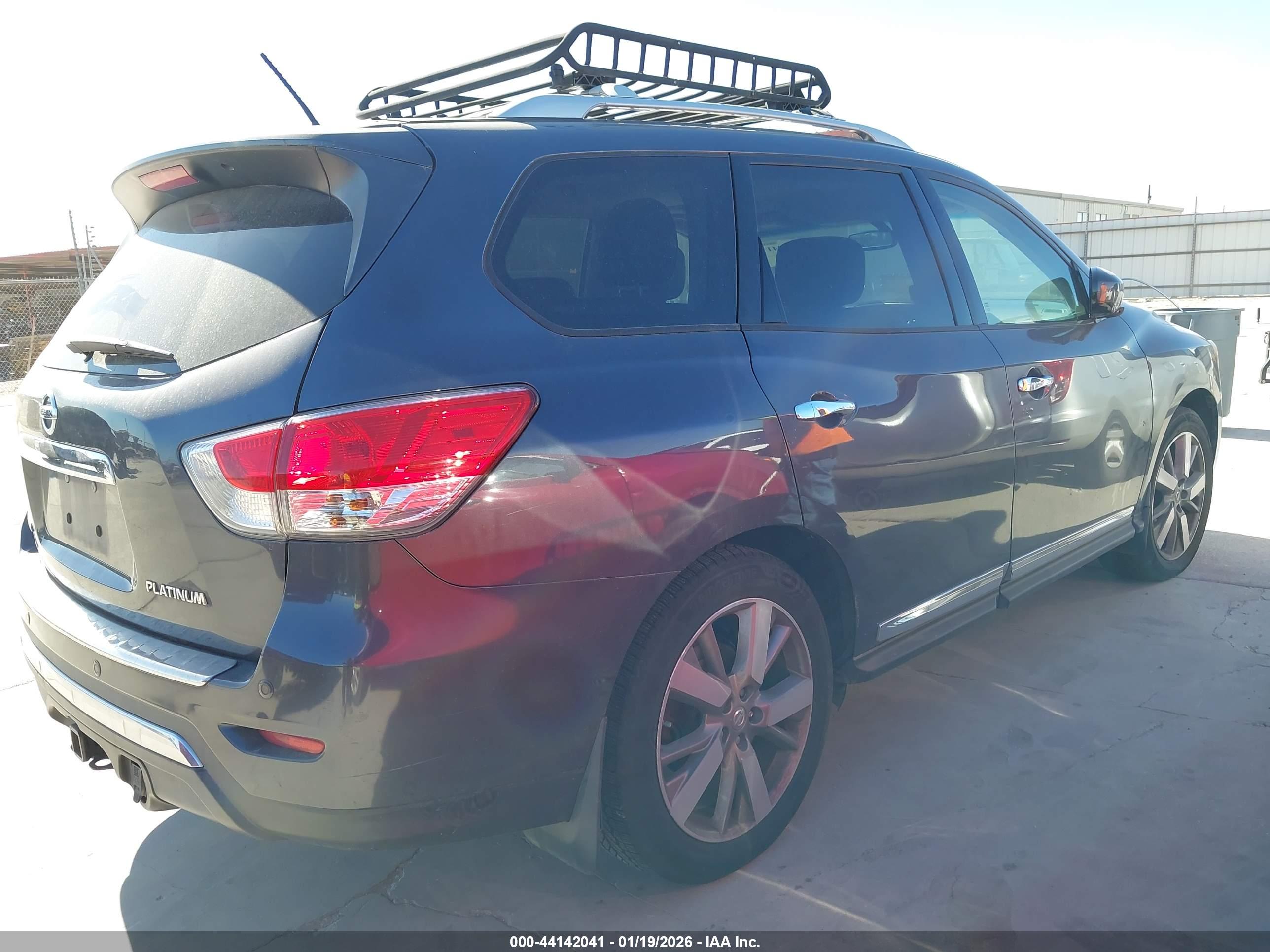 NISSAN PATHFINDER image 4