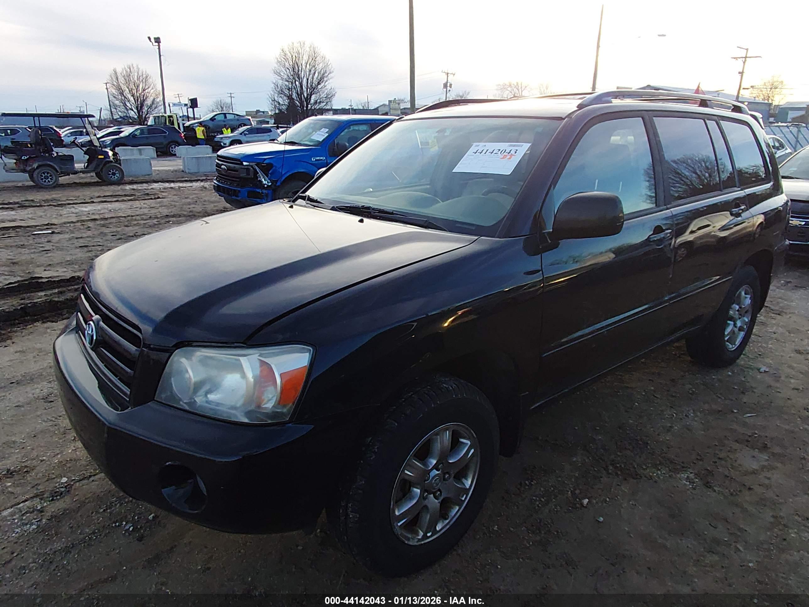 TOYOTA HIGHLANDER image 2