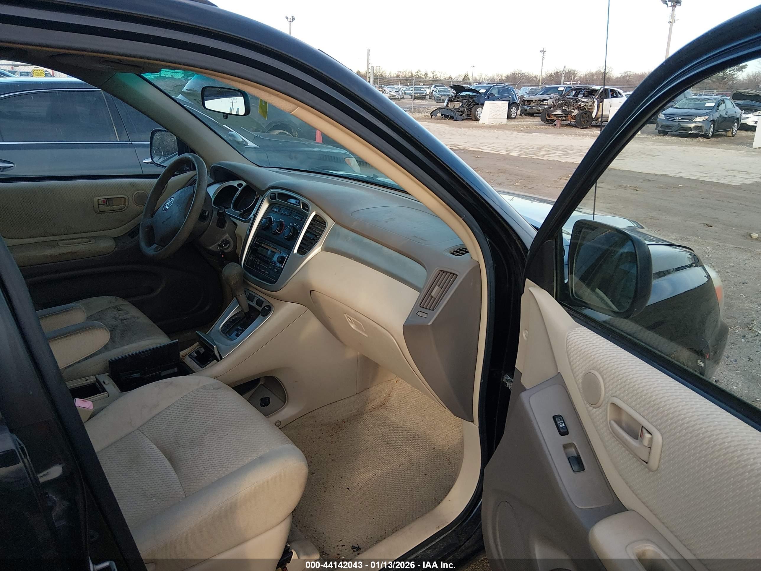 TOYOTA HIGHLANDER image 5