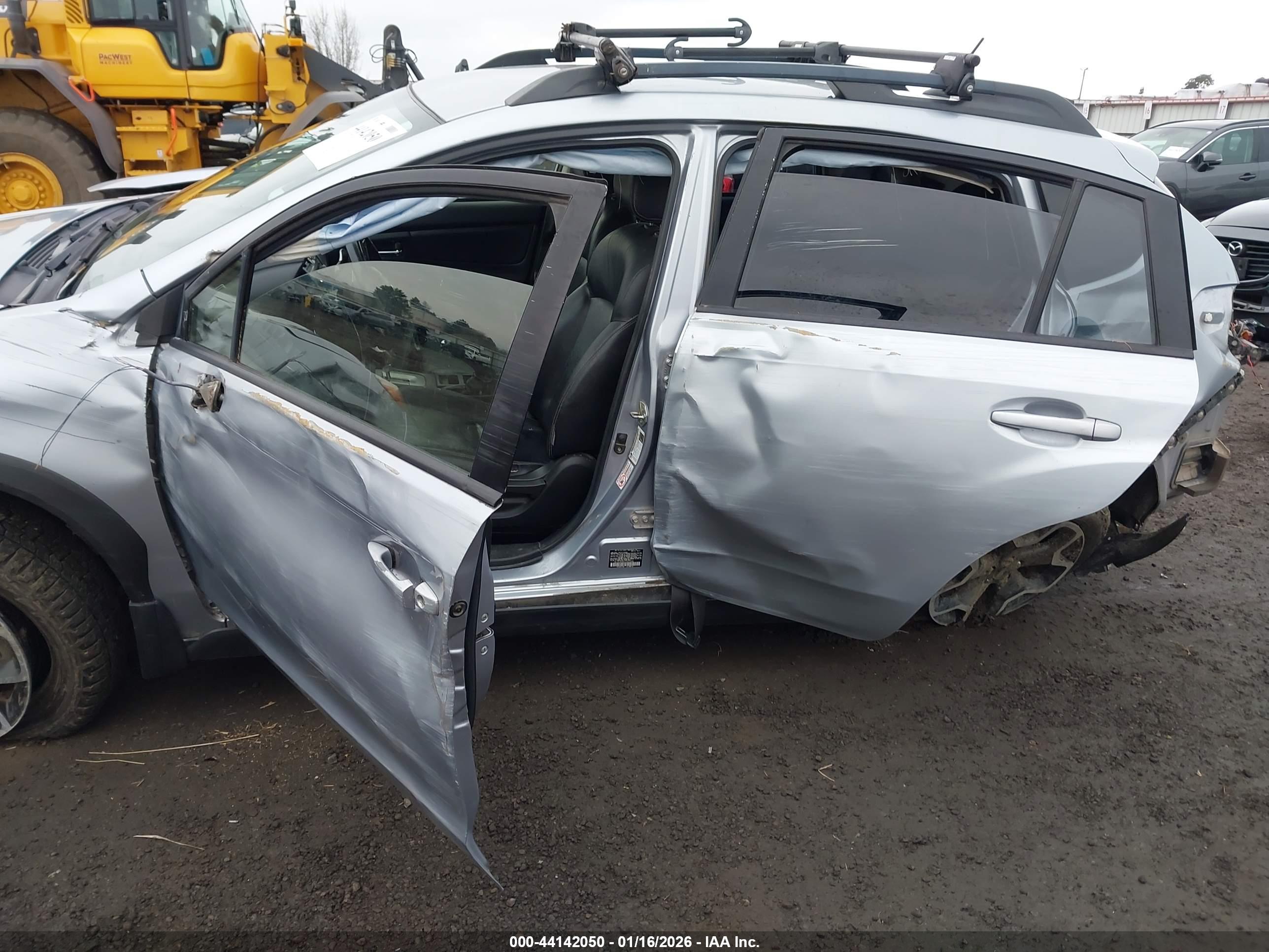SUBARU XV image 6