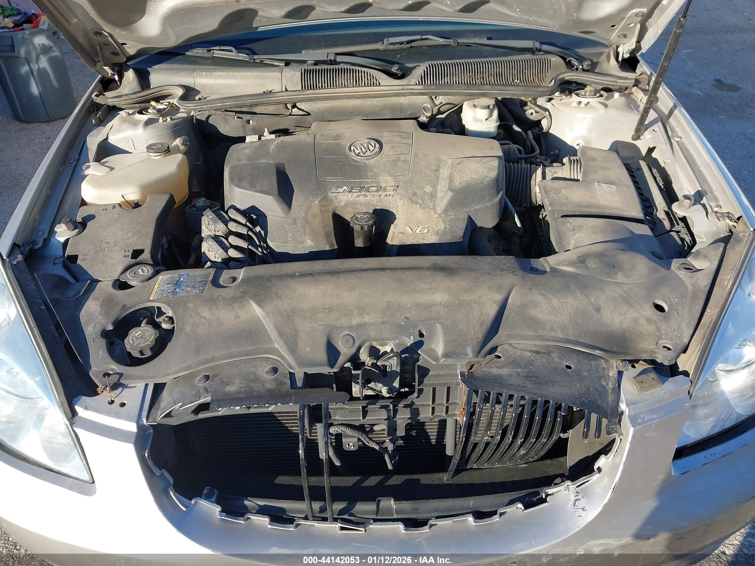 BUICK LUCERNE image 10