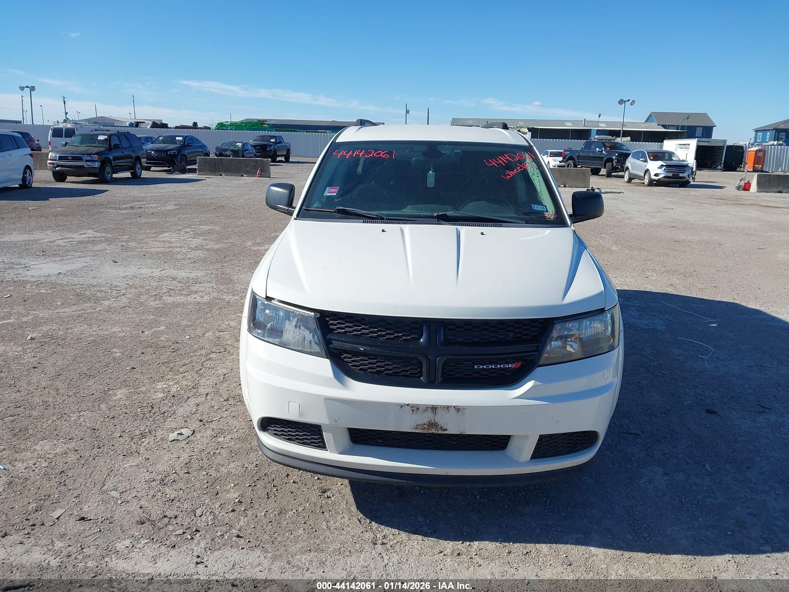 DODGE JOURNEY image 6