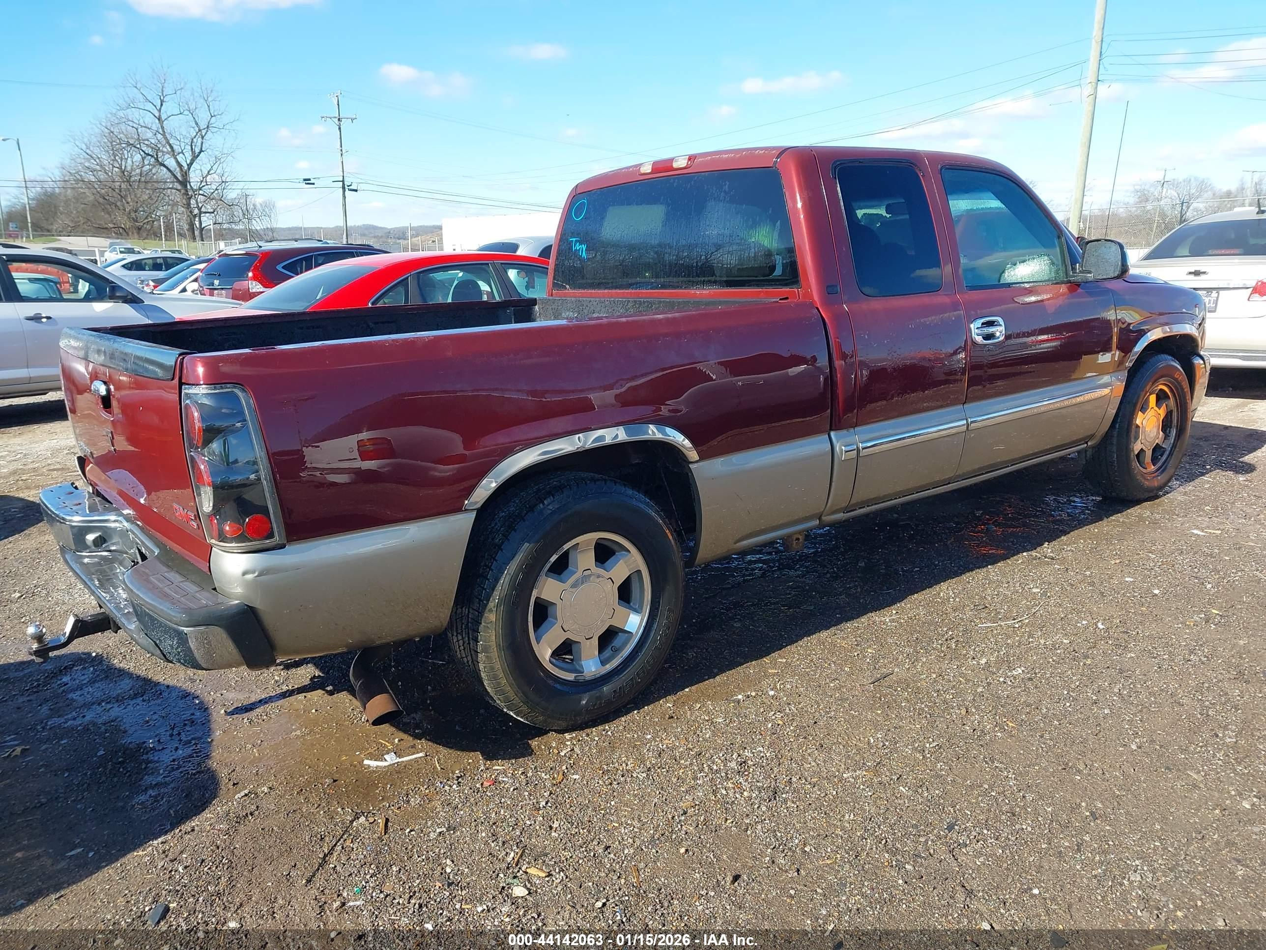 GMC SIERRA image 4