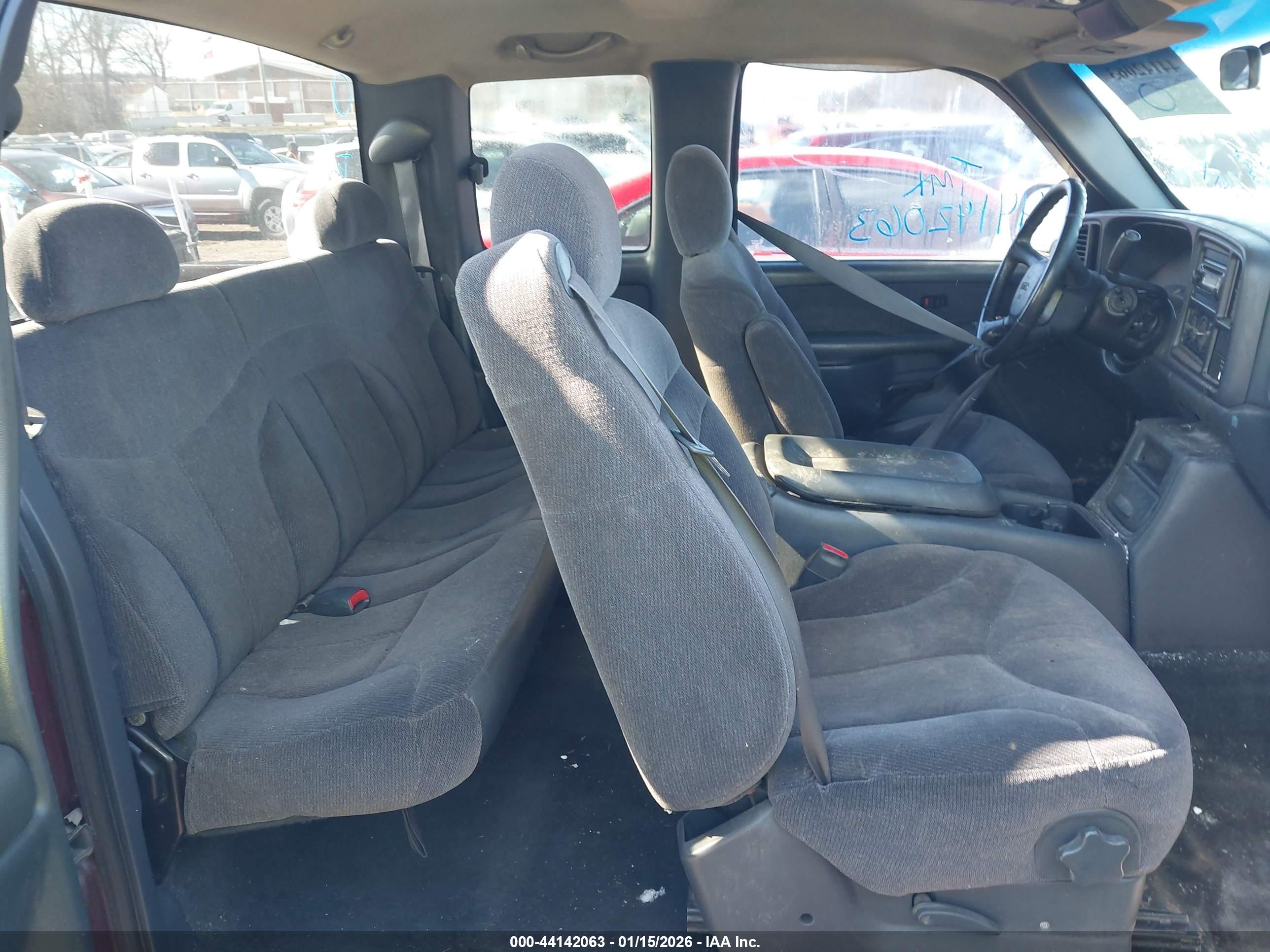 GMC SIERRA image 8