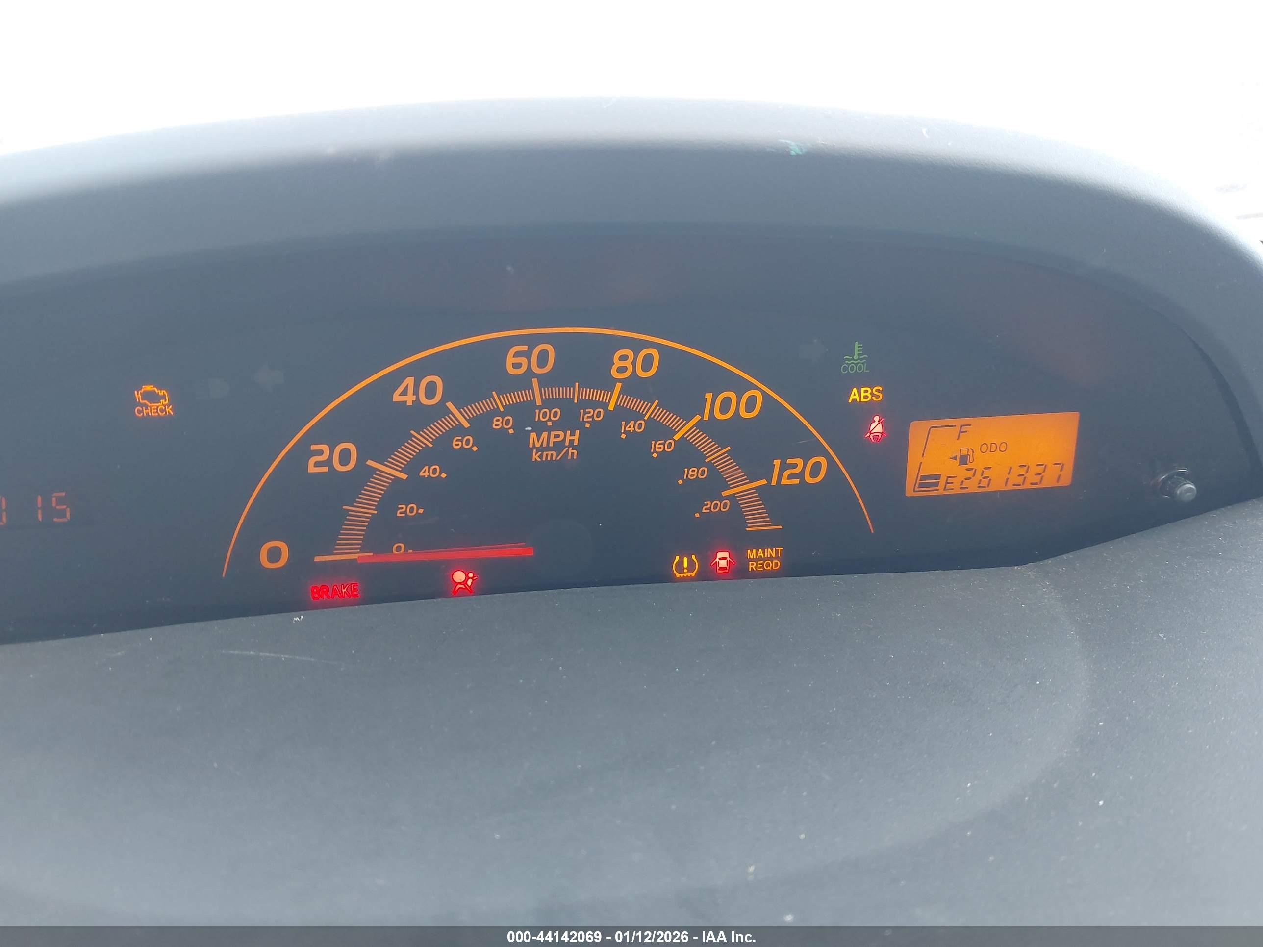 TOYOTA YARIS image 7