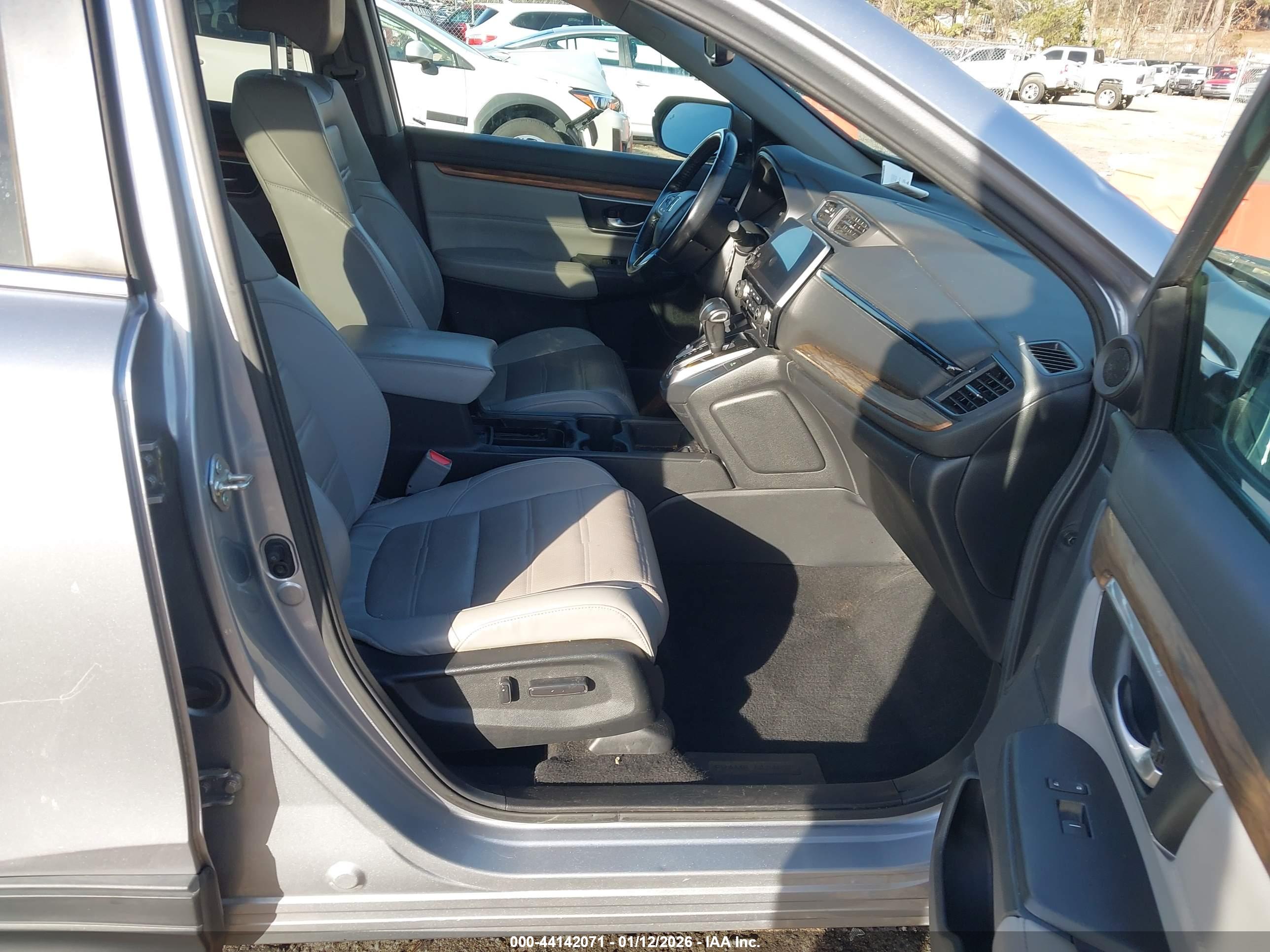 HONDA CR-V image 5
