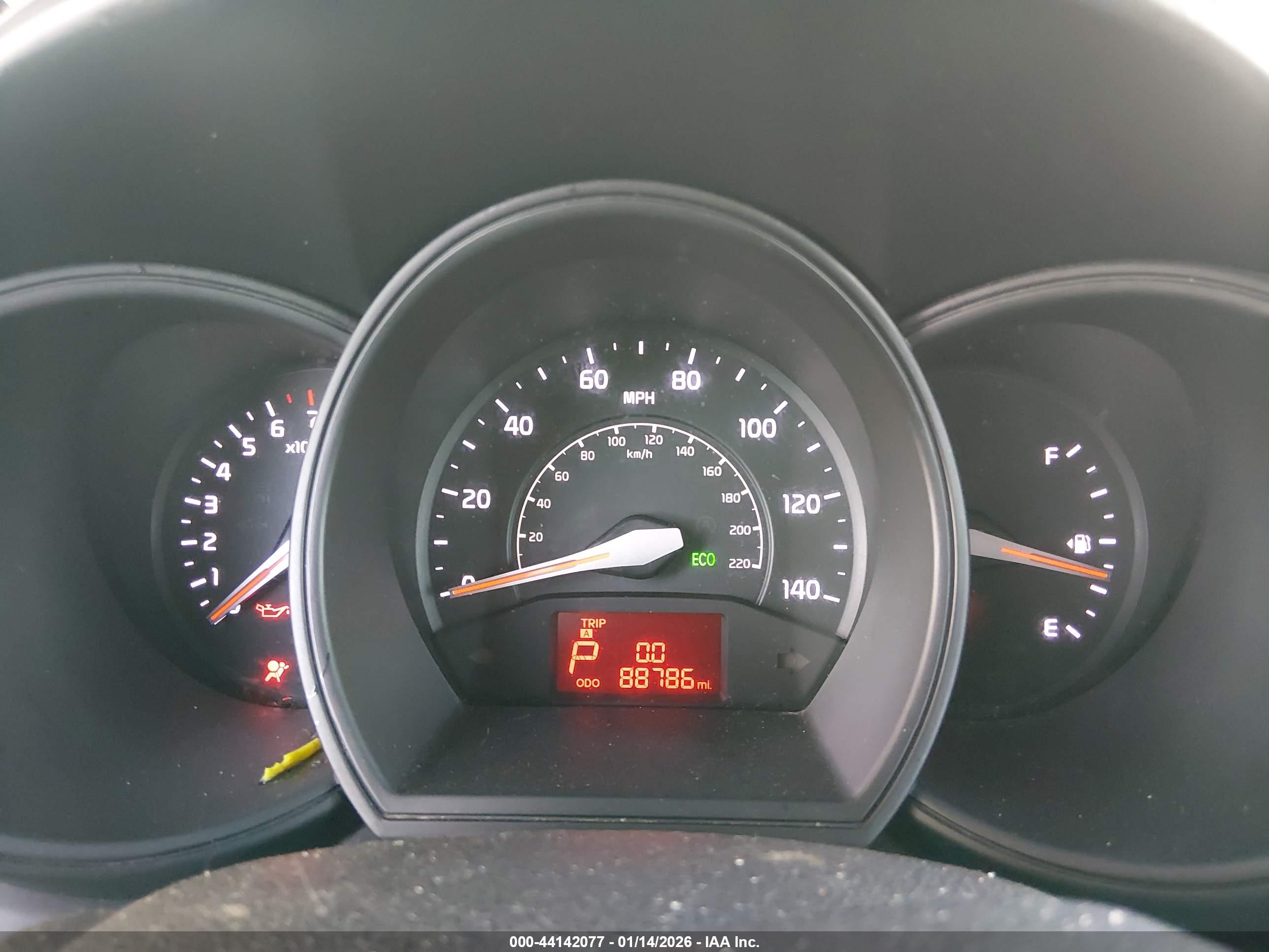 KIA RIO5 image 7