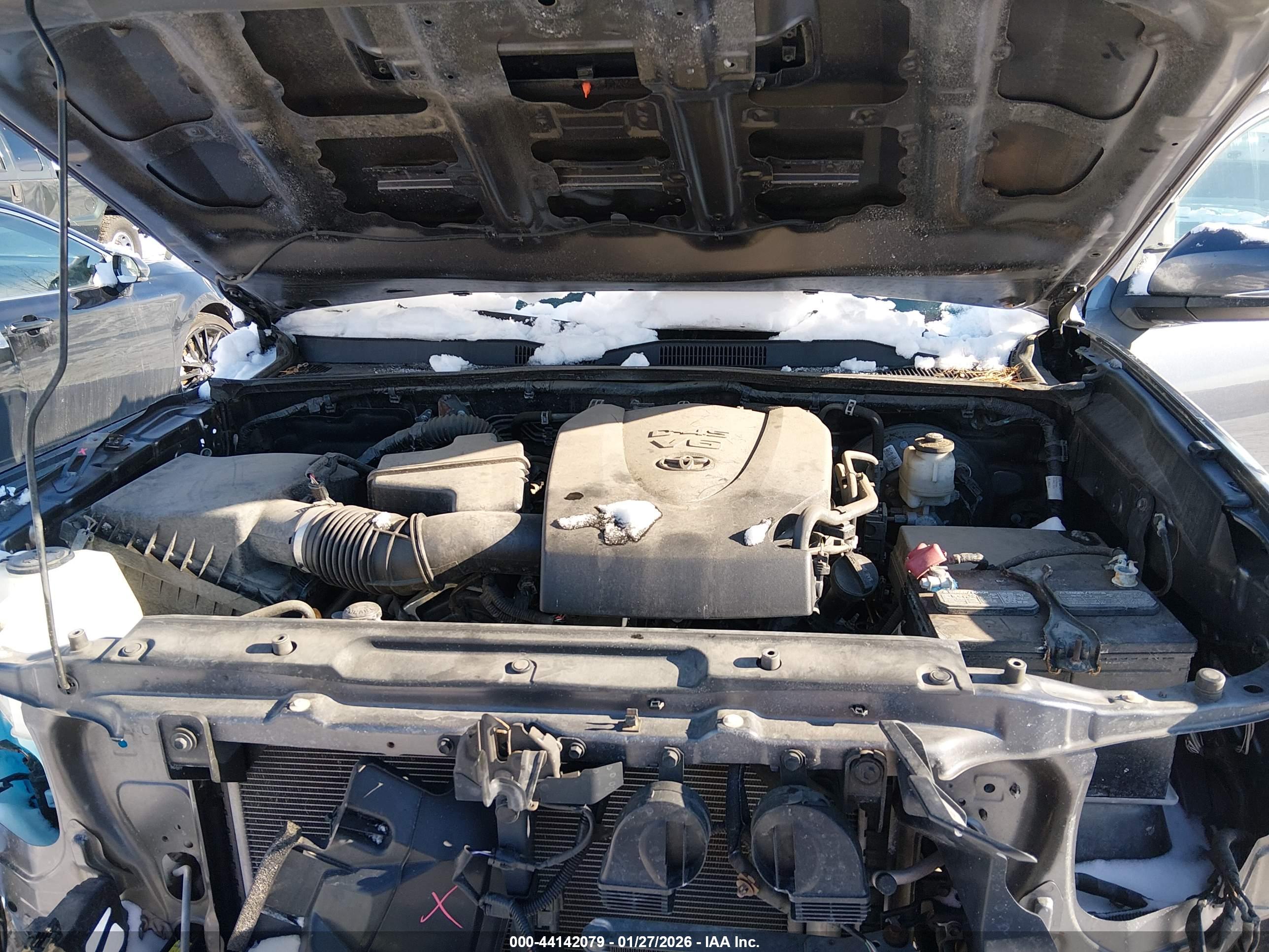 TOYOTA TACOMA image 10