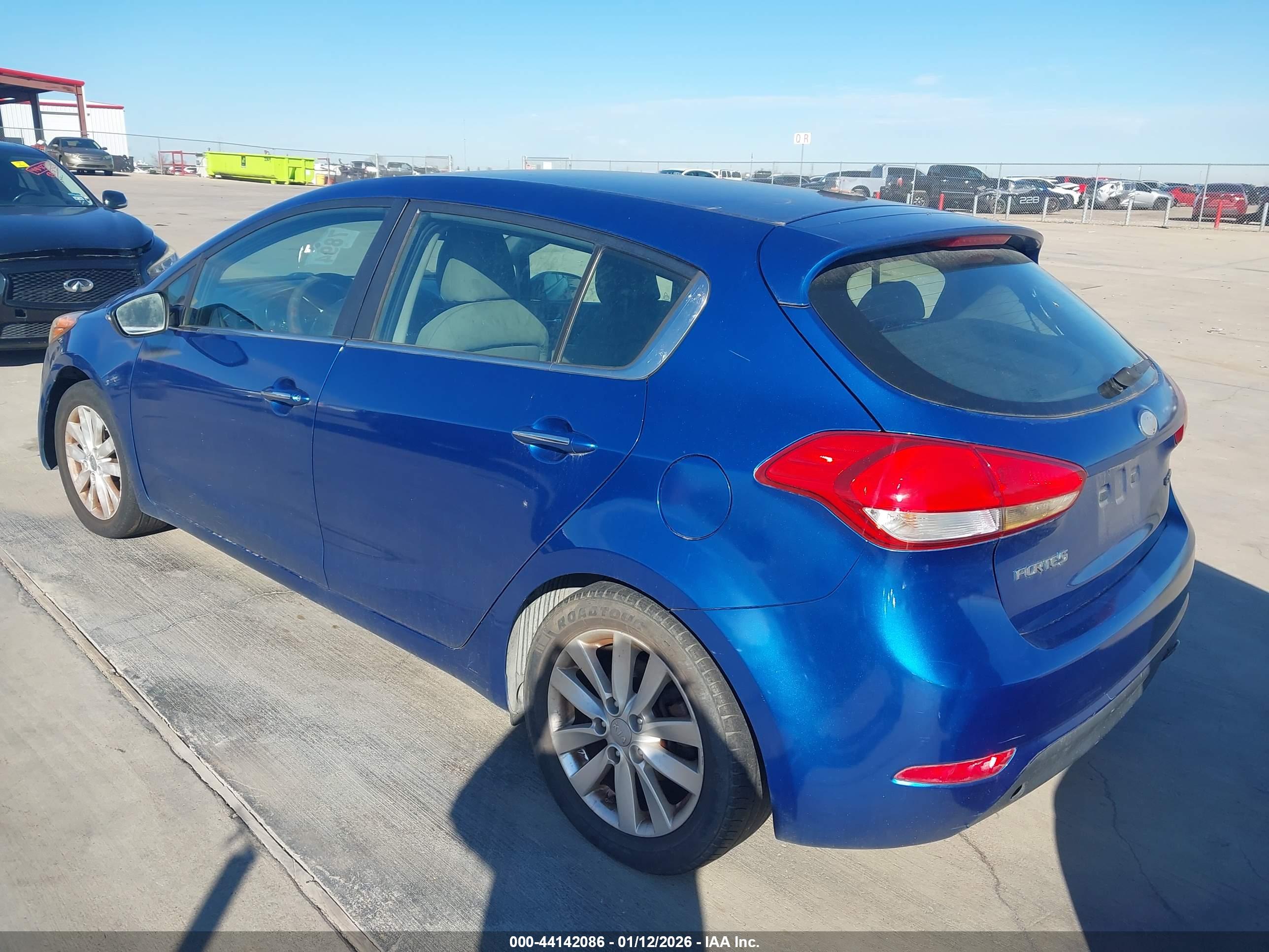 KIA FORTE image 3