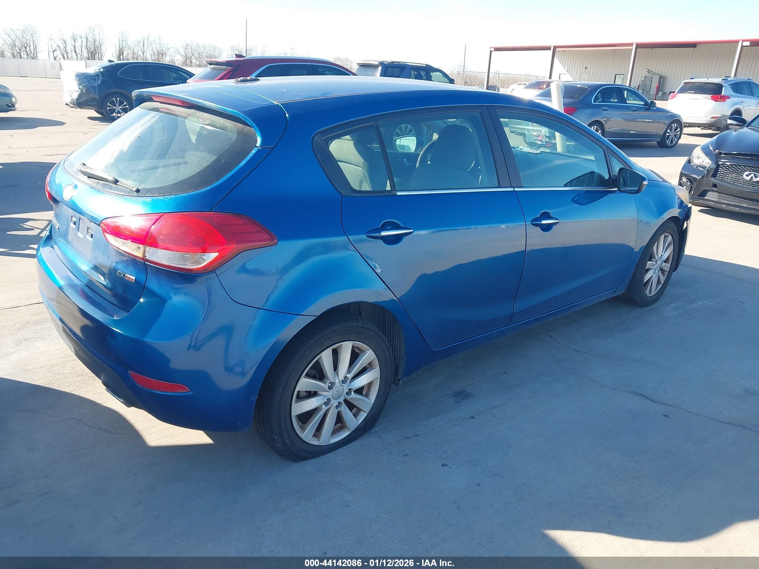 KIA FORTE image 4