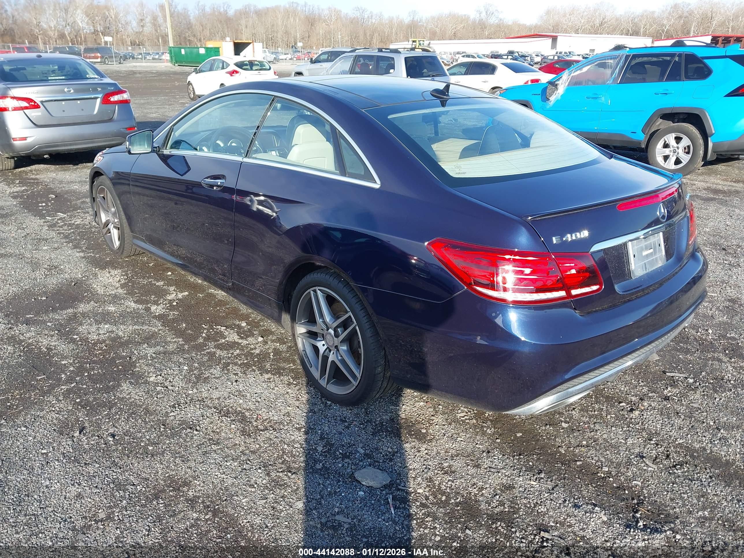 MERCEDES-BENZ E image 3