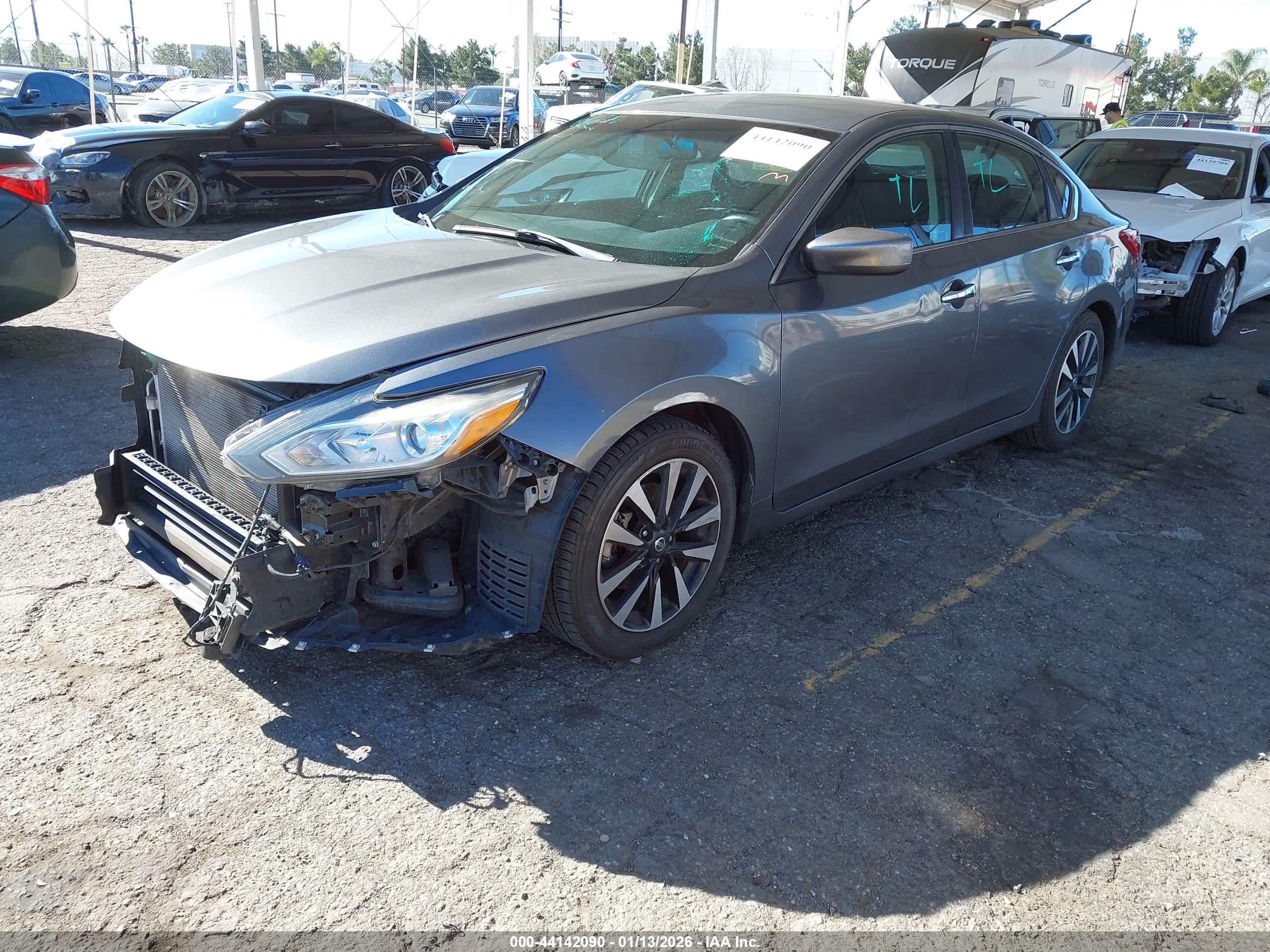 NISSAN ALTIMA image 2