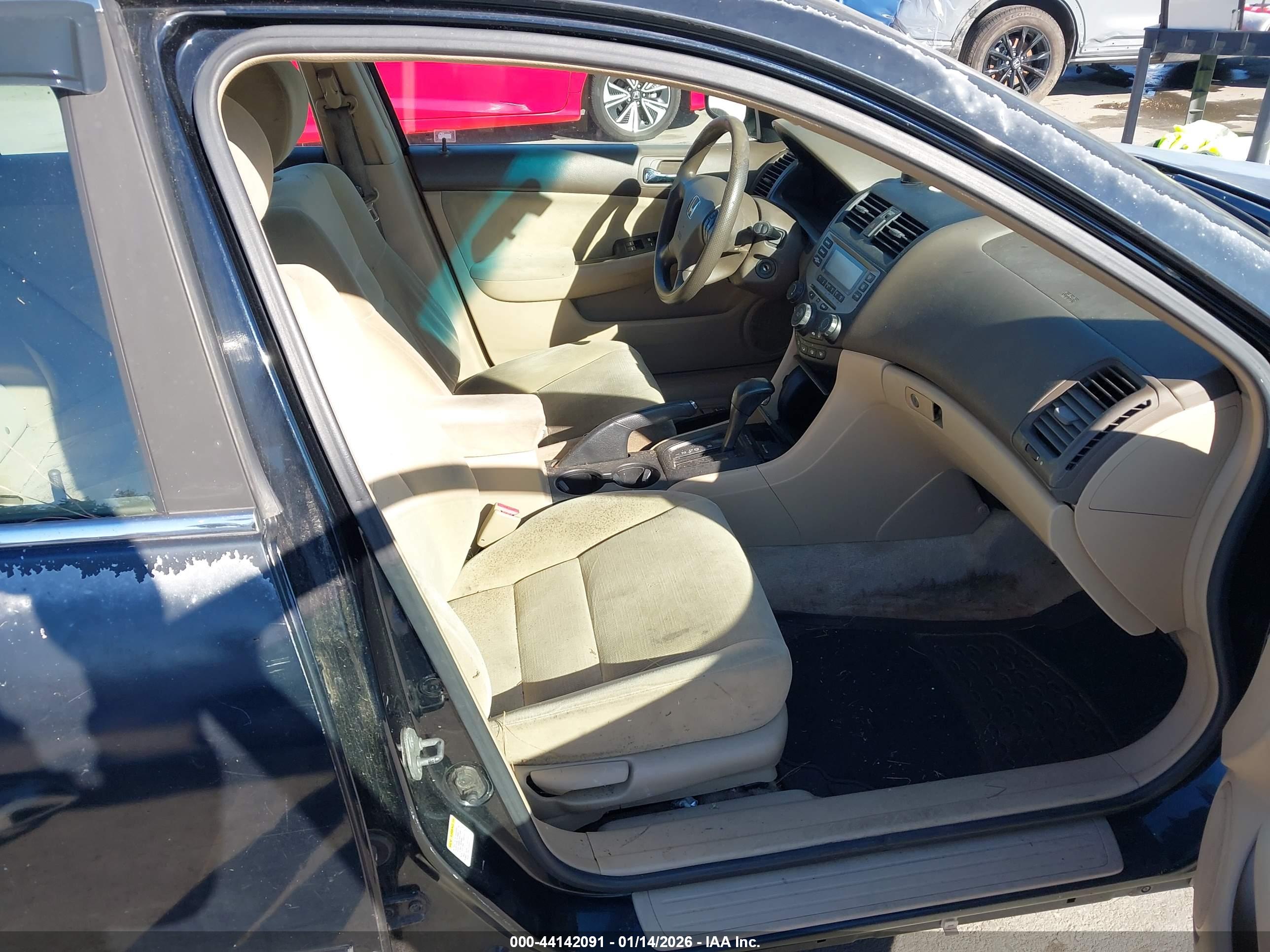 HONDA ACCORD image 5