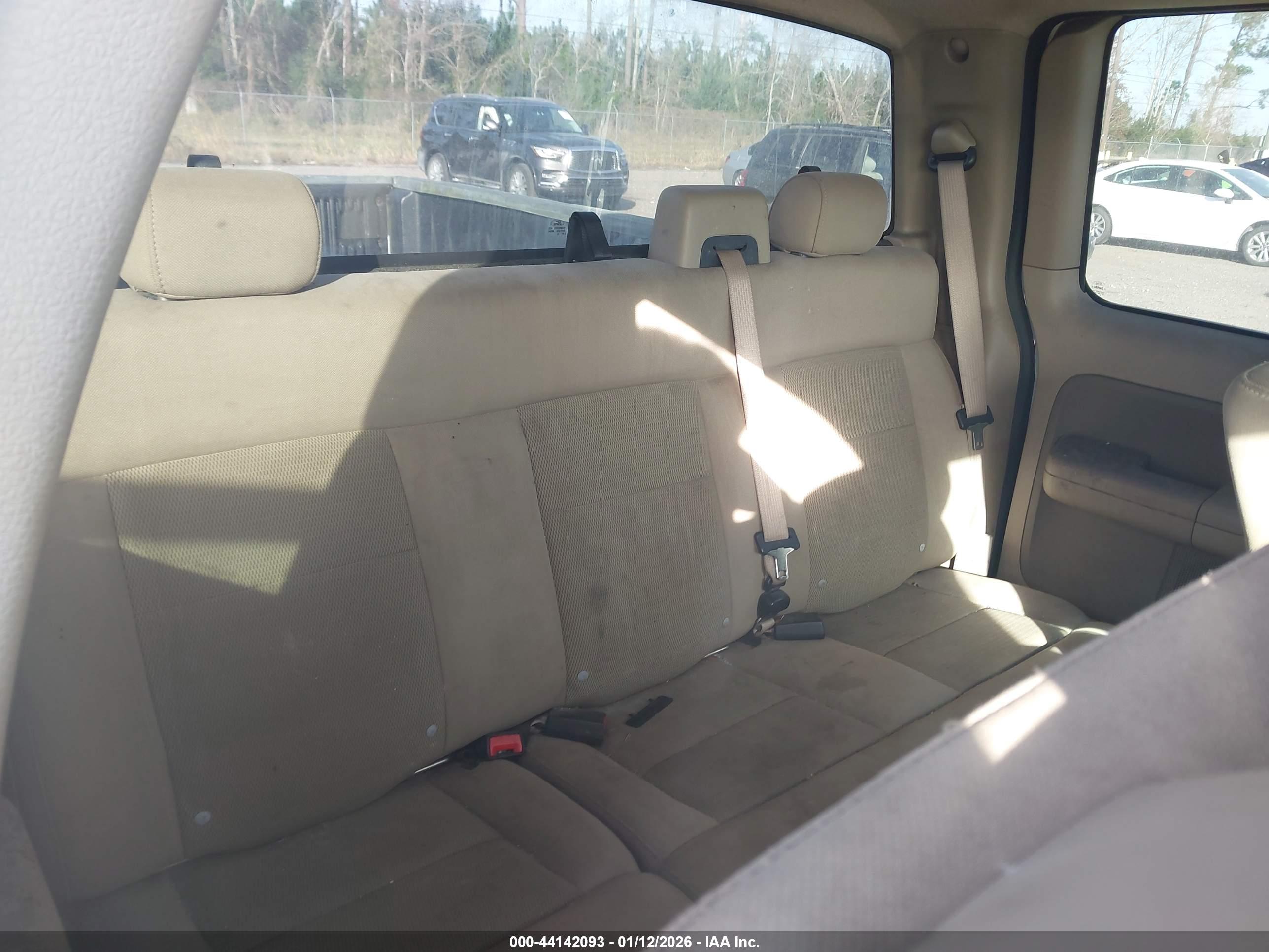 FORD F-150 image 8