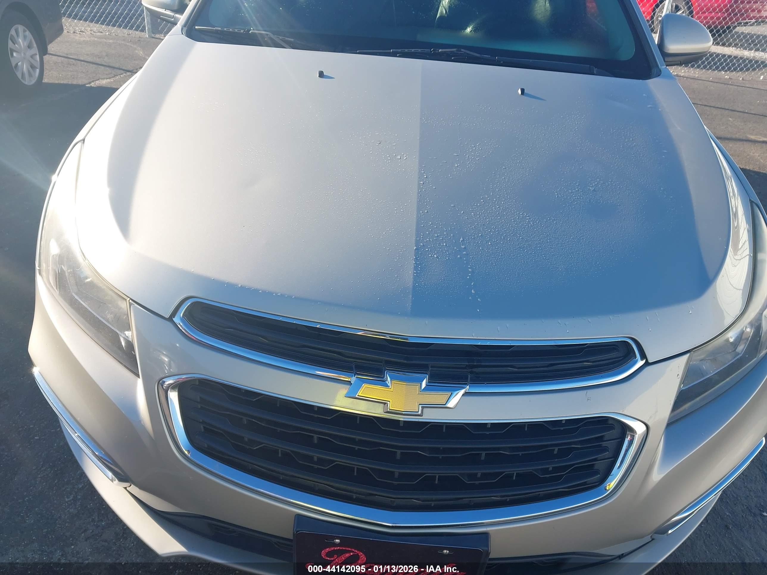 CHEVROLET CRUZE image 6