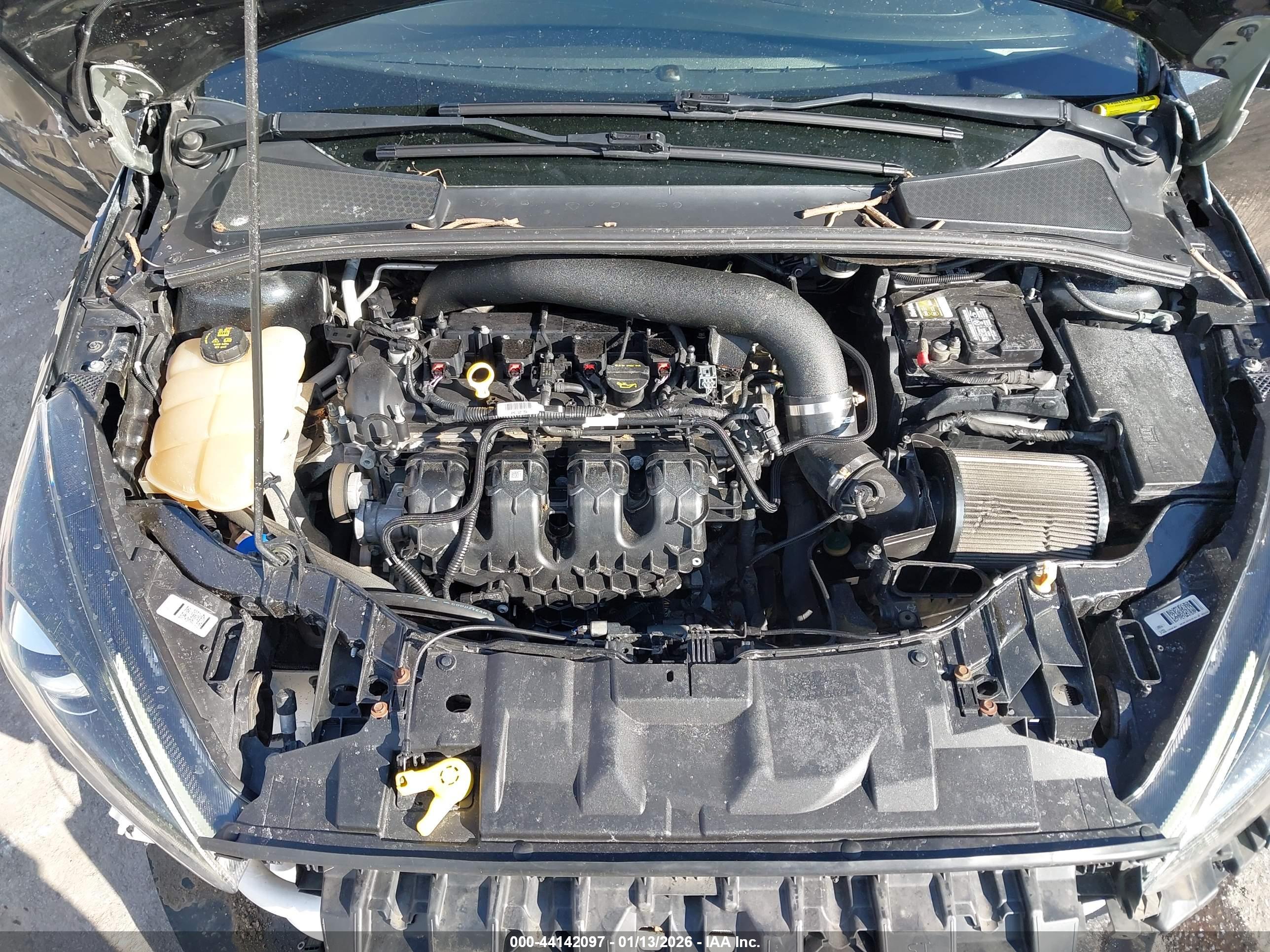 FORD FOCUS image 10