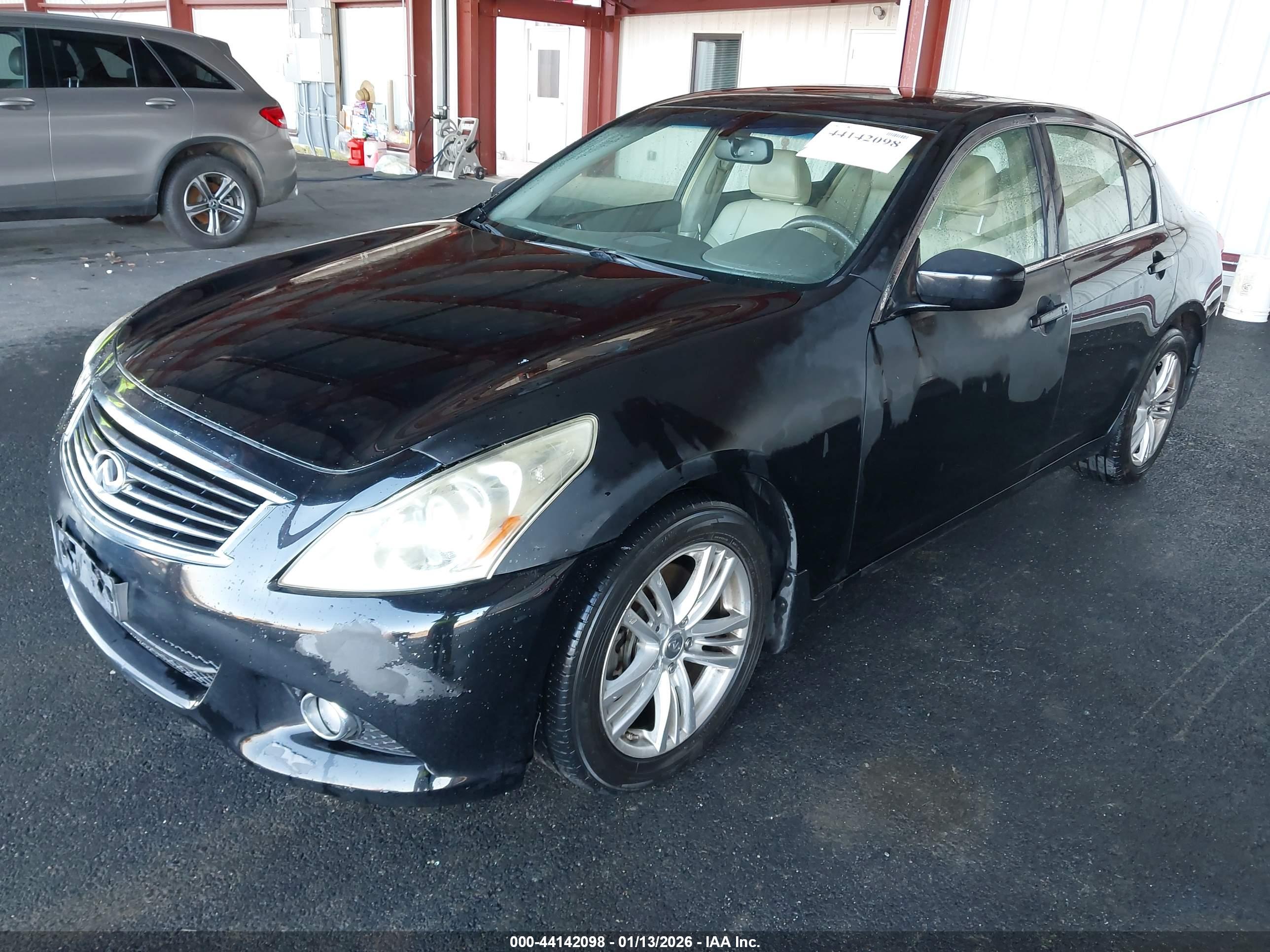 INFINITI G37X image 2