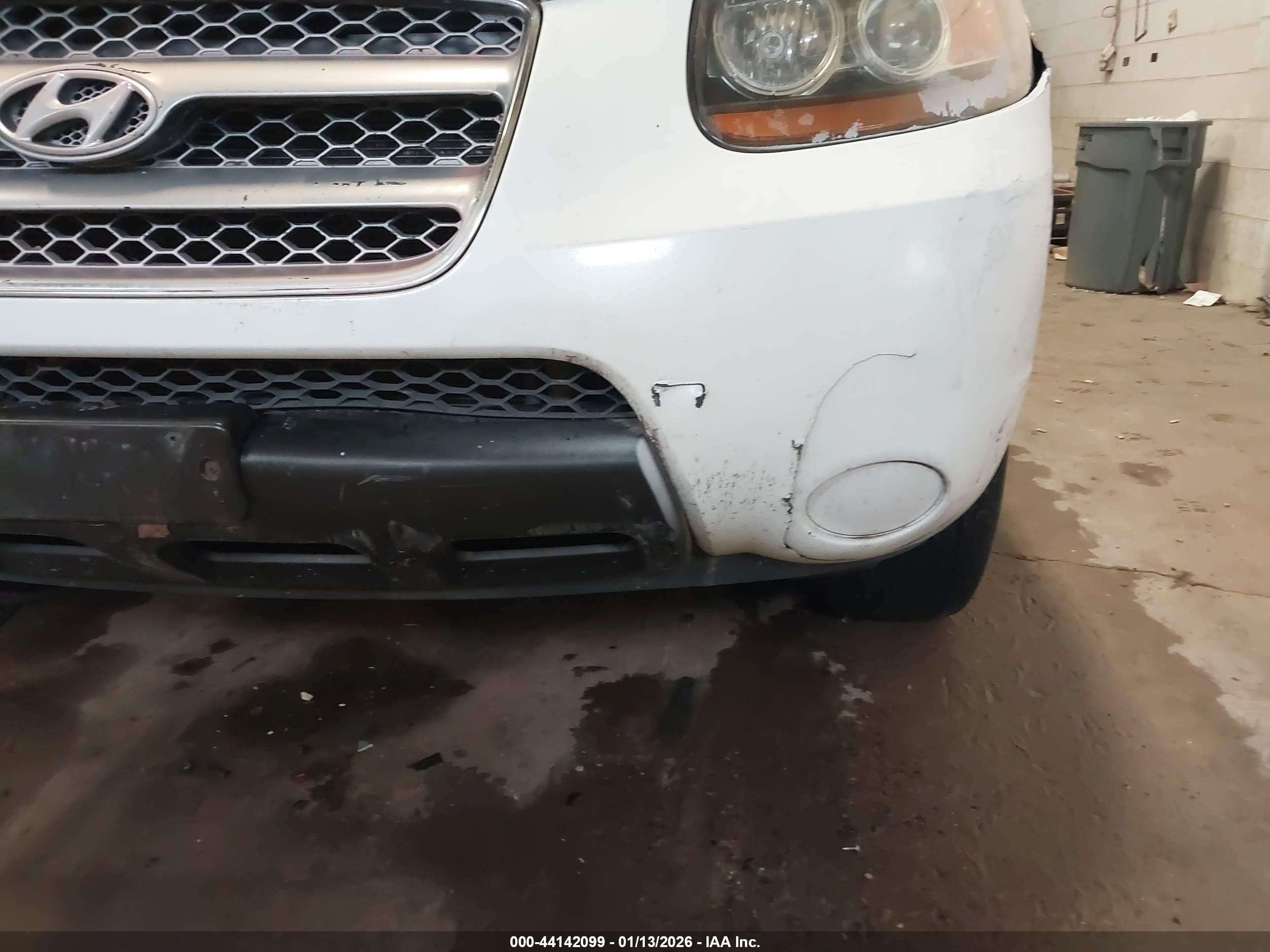 HYUNDAI SANTA image 6