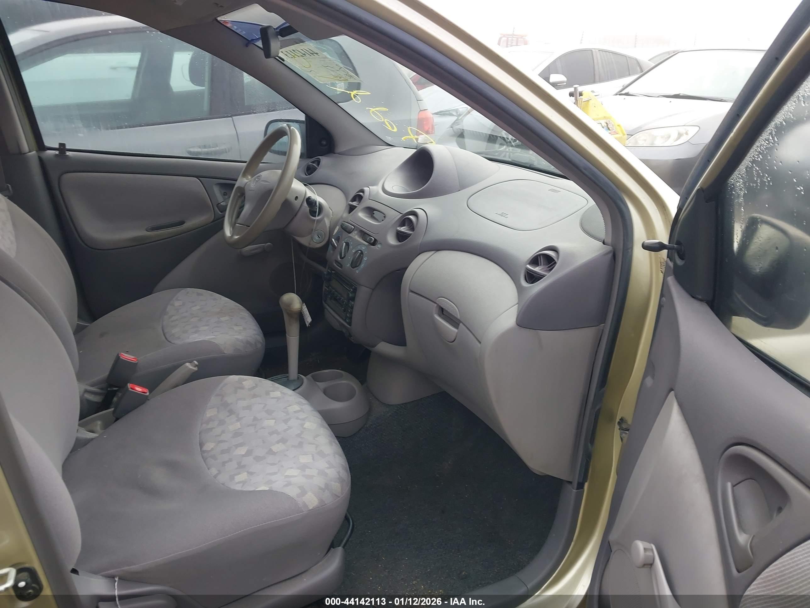 TOYOTA ECHO image 5