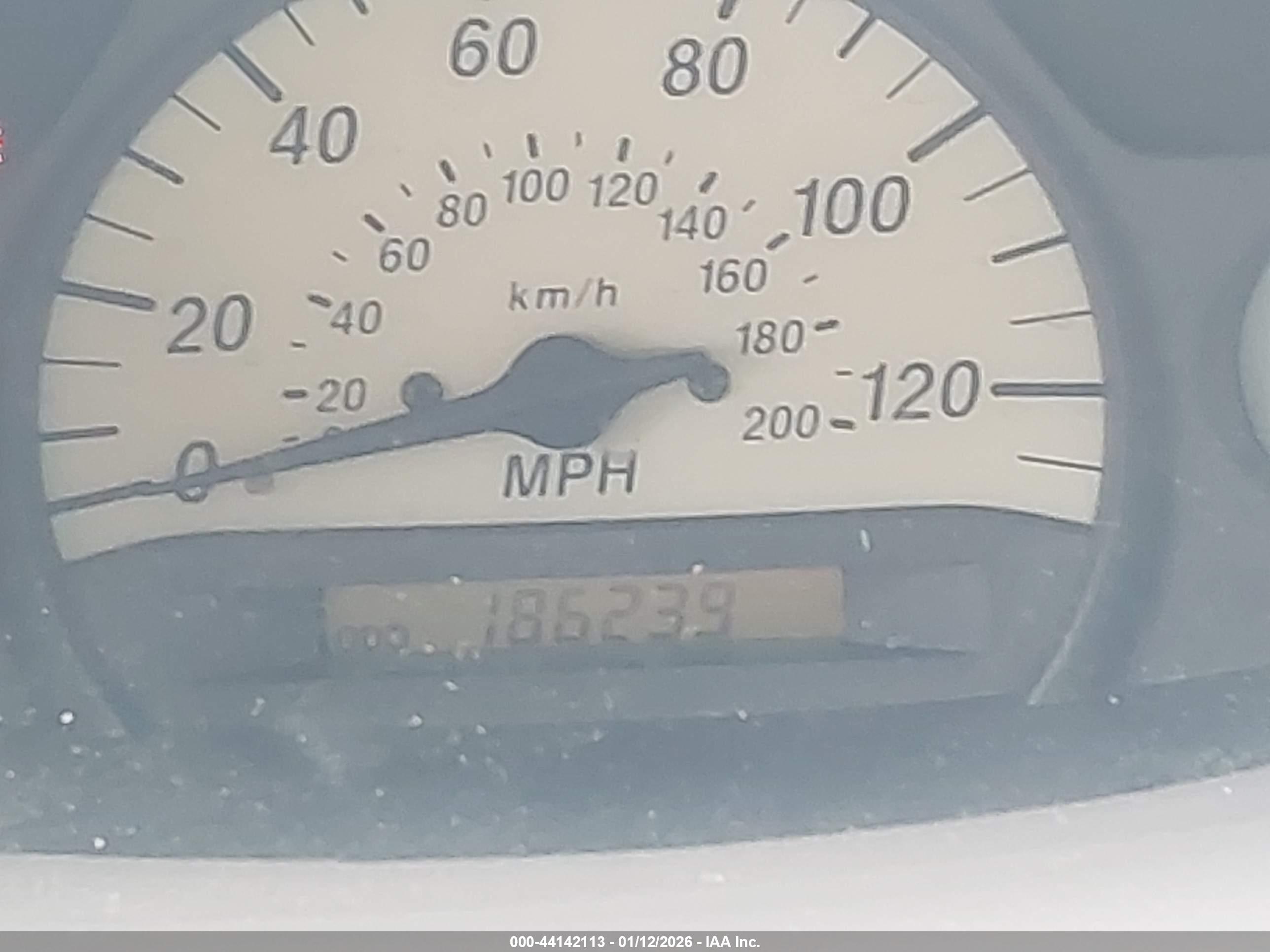 TOYOTA ECHO image 7